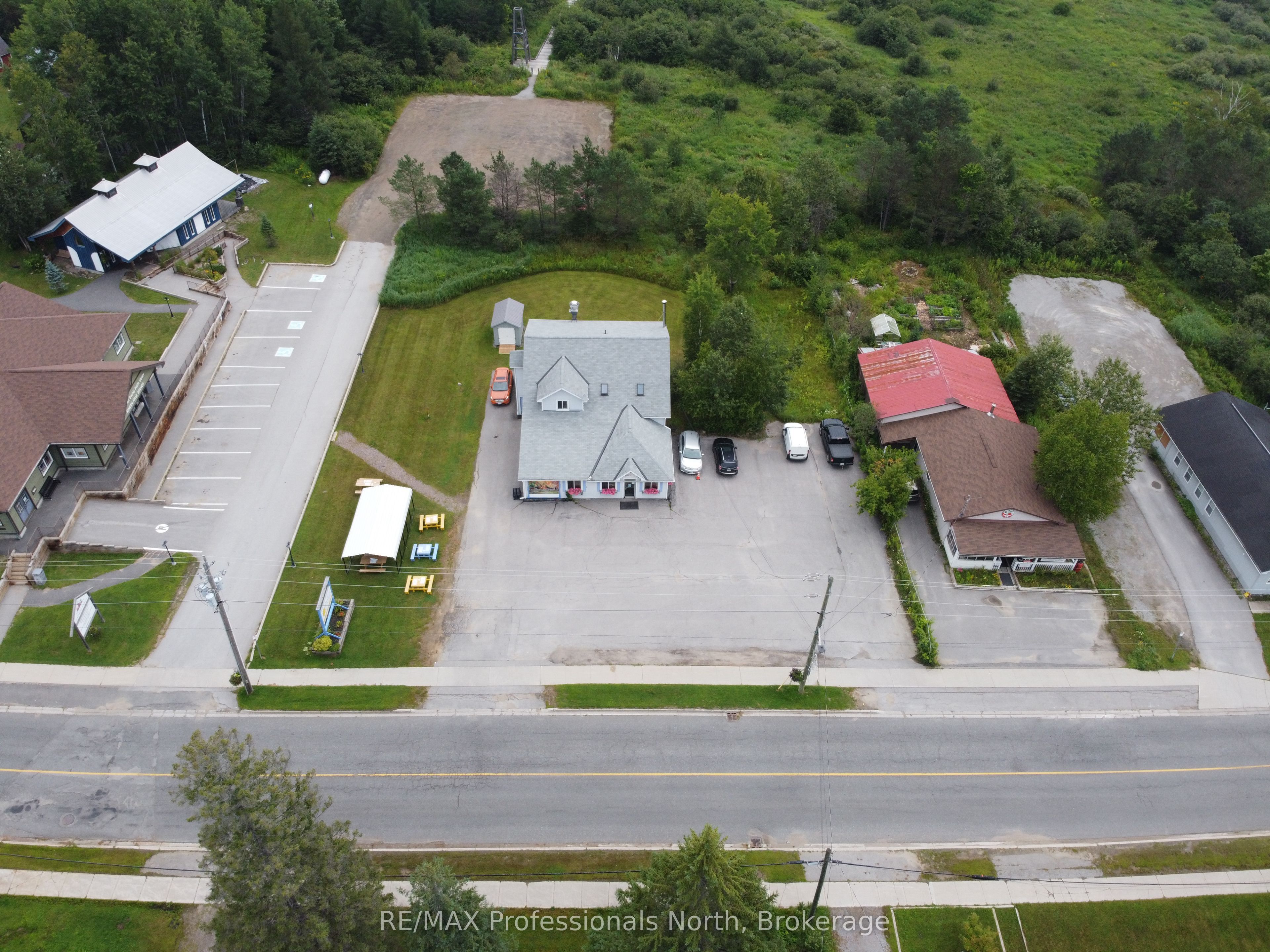 170 Bobcaygeon Road Property Photo 2