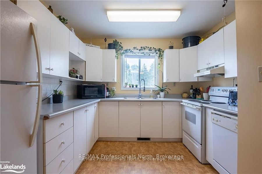 170 Bobcaygeon Road Property Photo 29