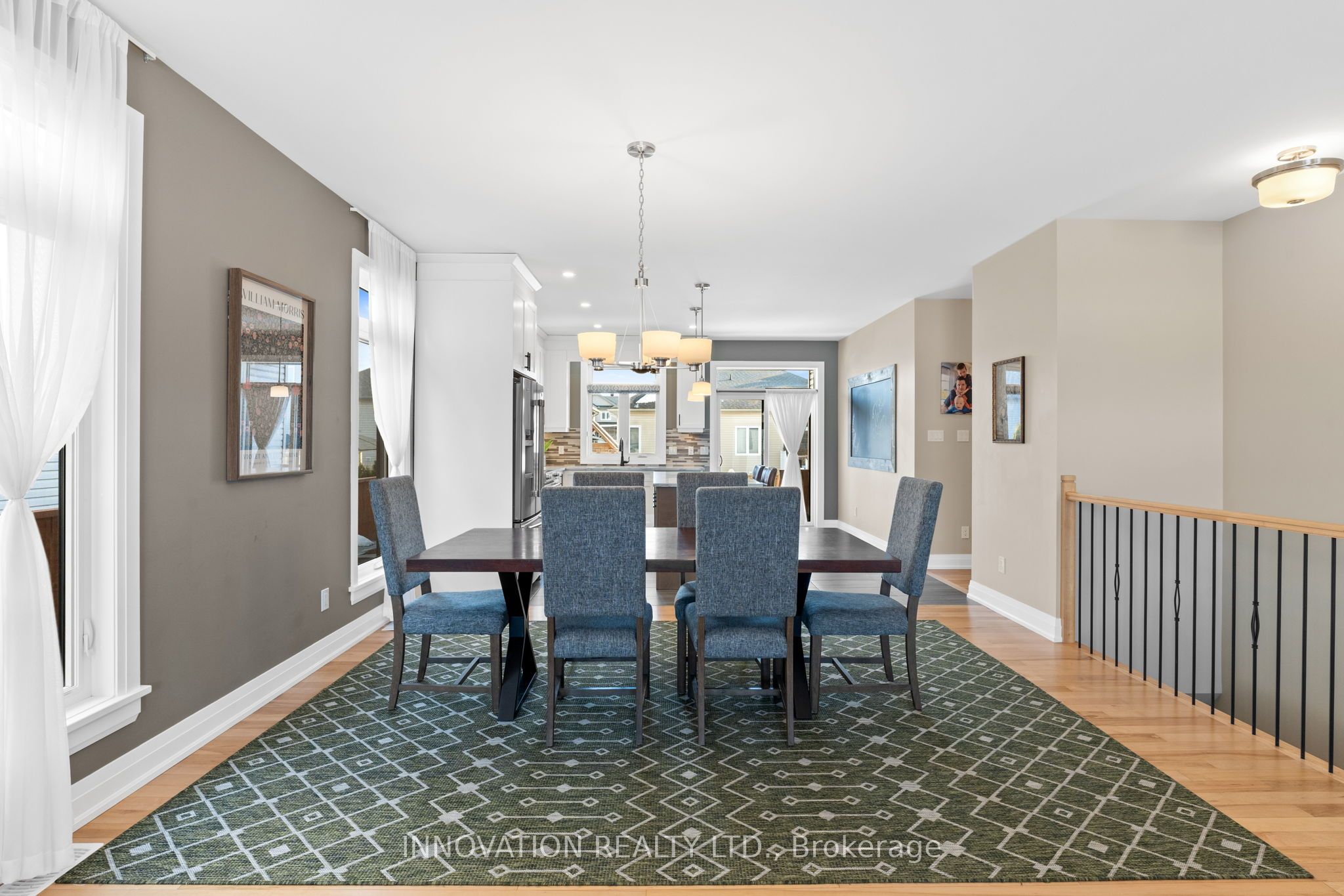 404 Bruges Street Property Photo 8