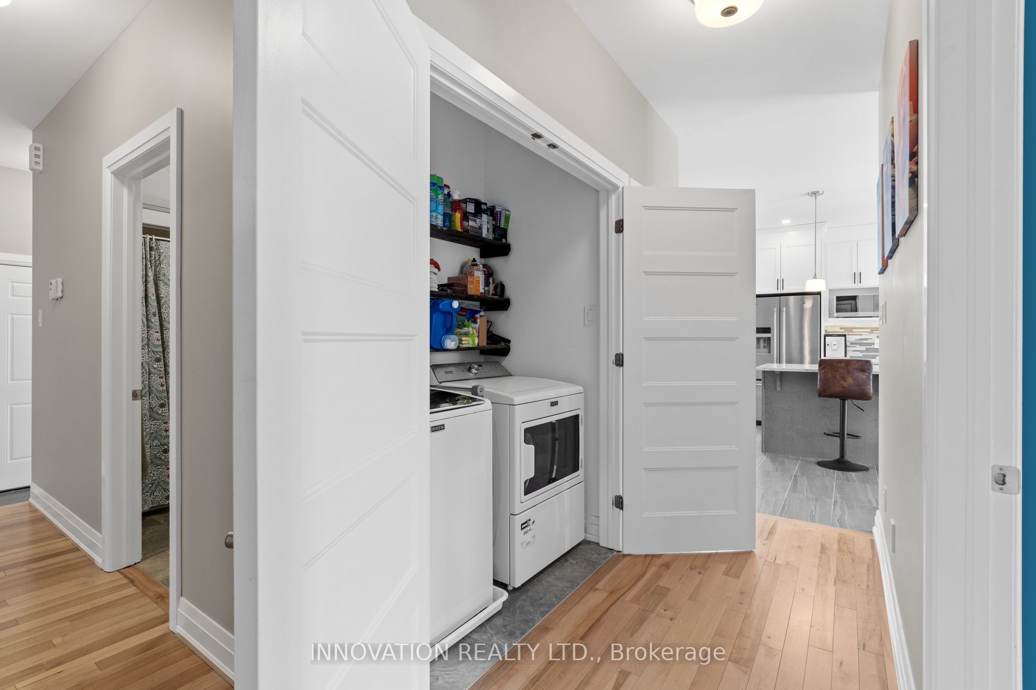 404 Bruges Street Property Photo 28