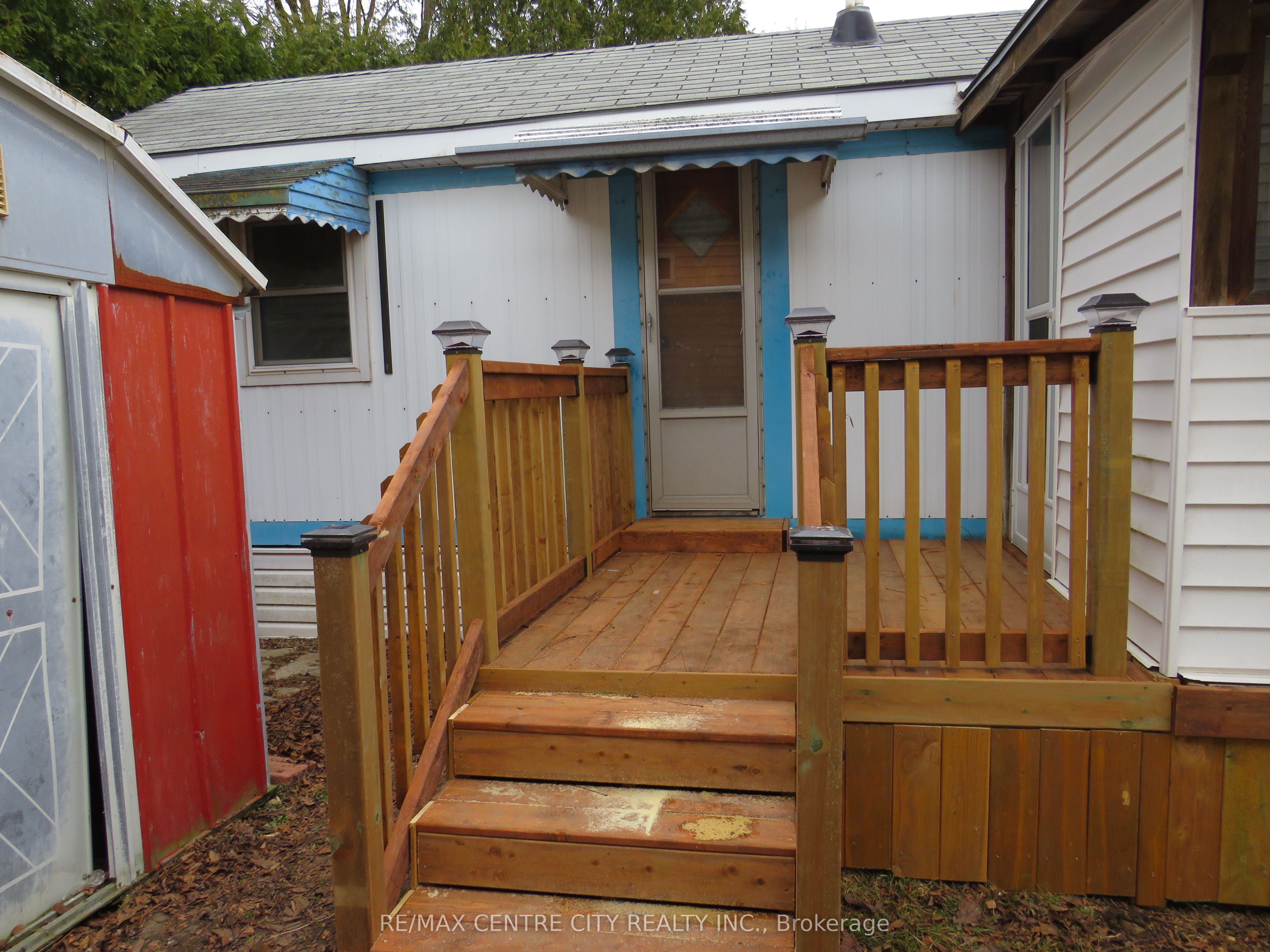 2189 Dundas Street E 21 Property Photo 4