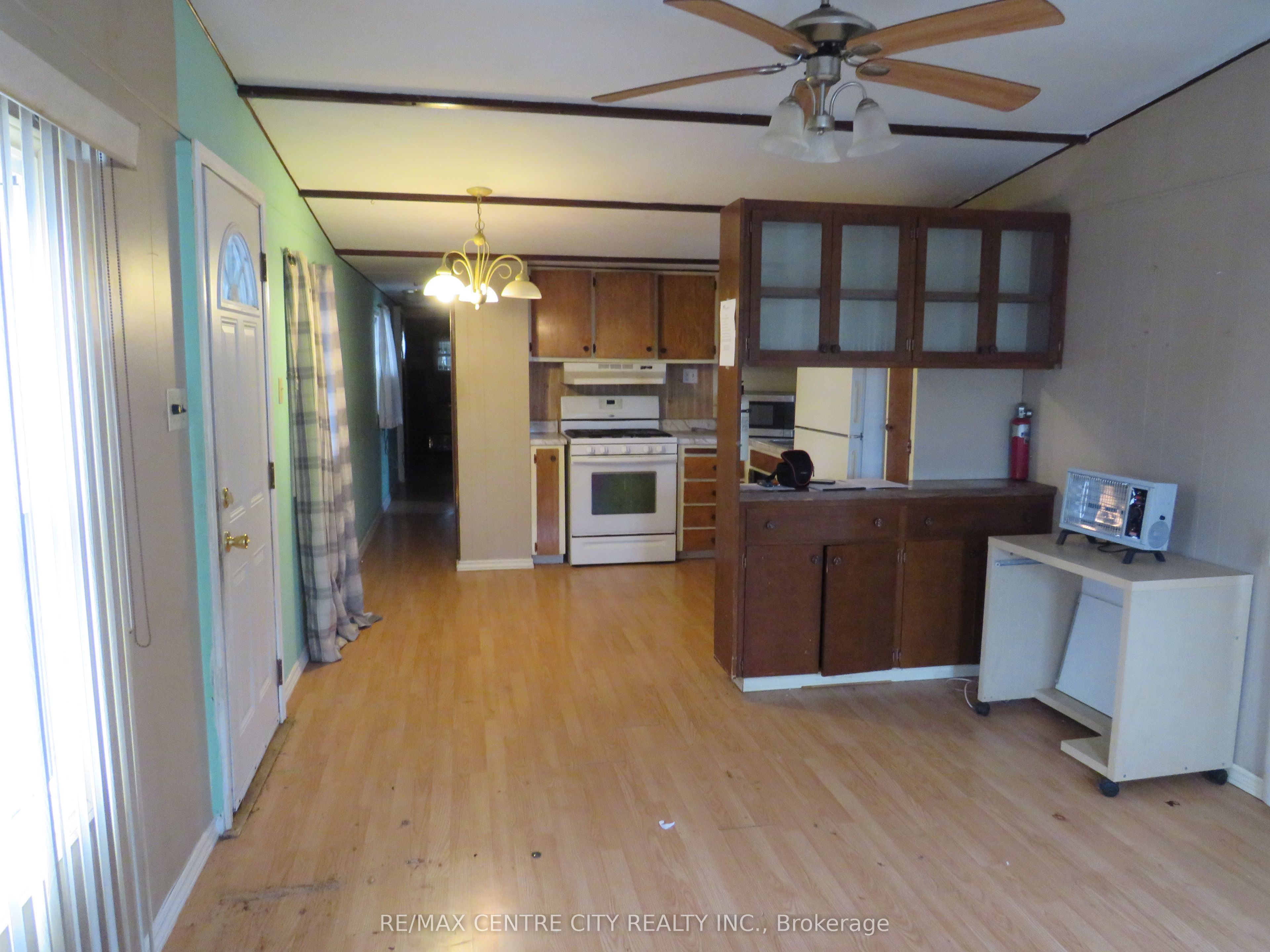 2189 Dundas Street E 21 Property Photo 10