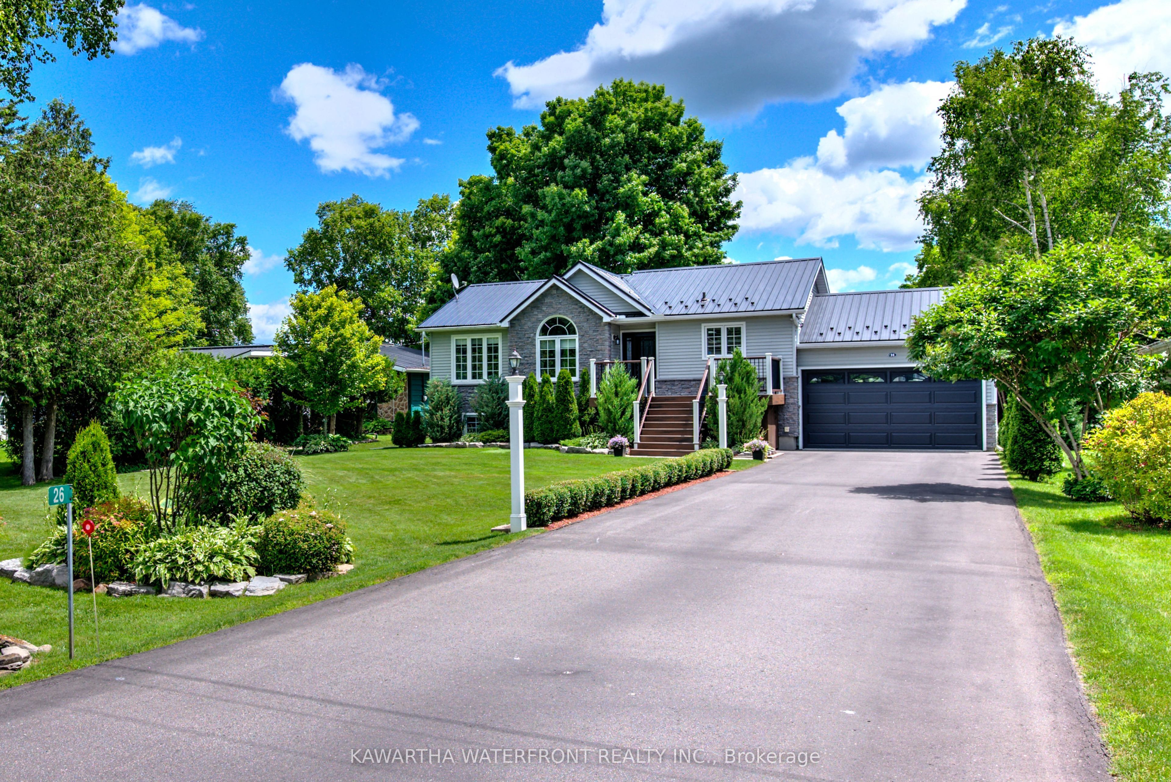 K0m 1t0 Real Estate Listings Main Image