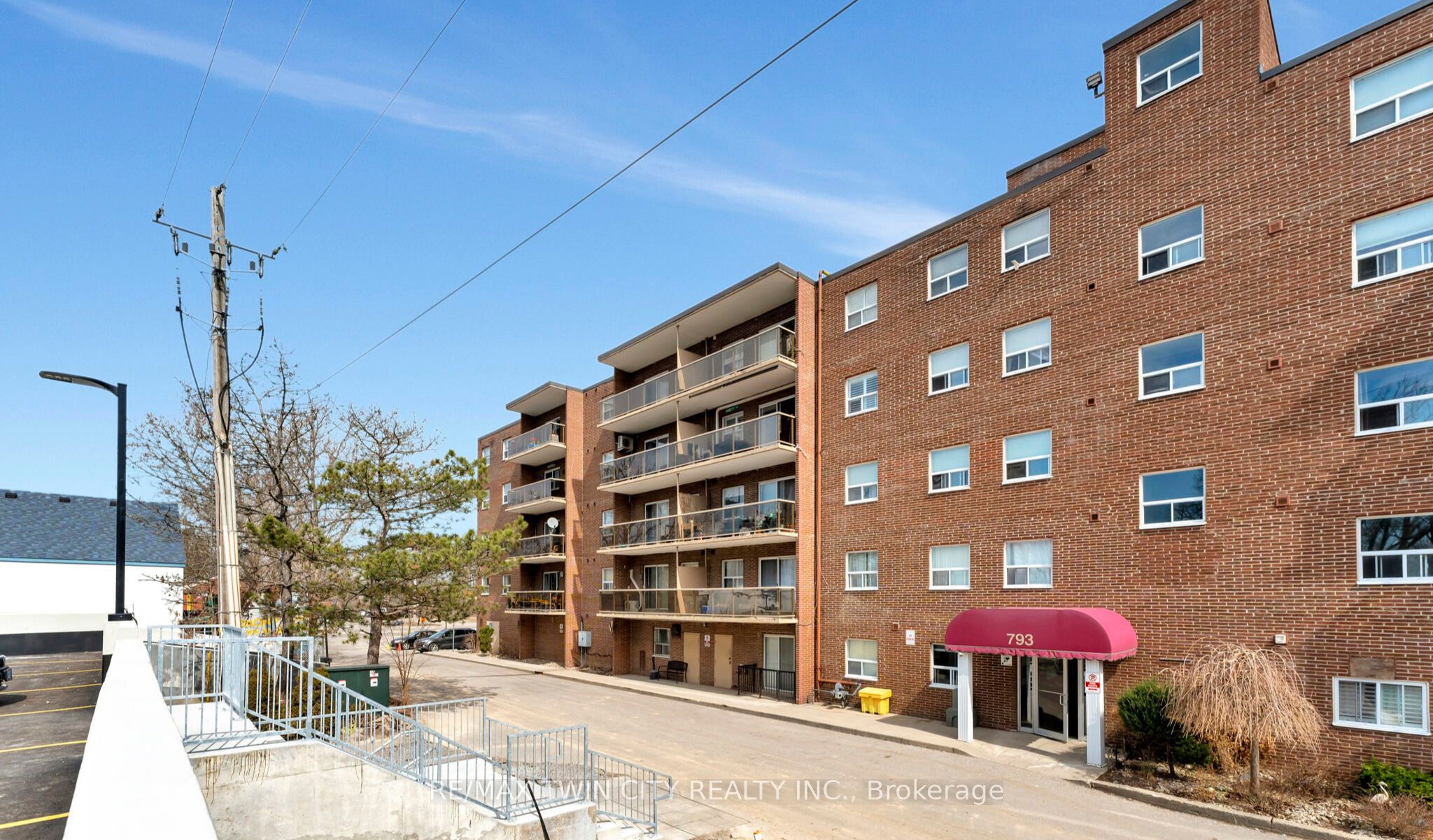 #207 - 793 Colborne Street Property Photo