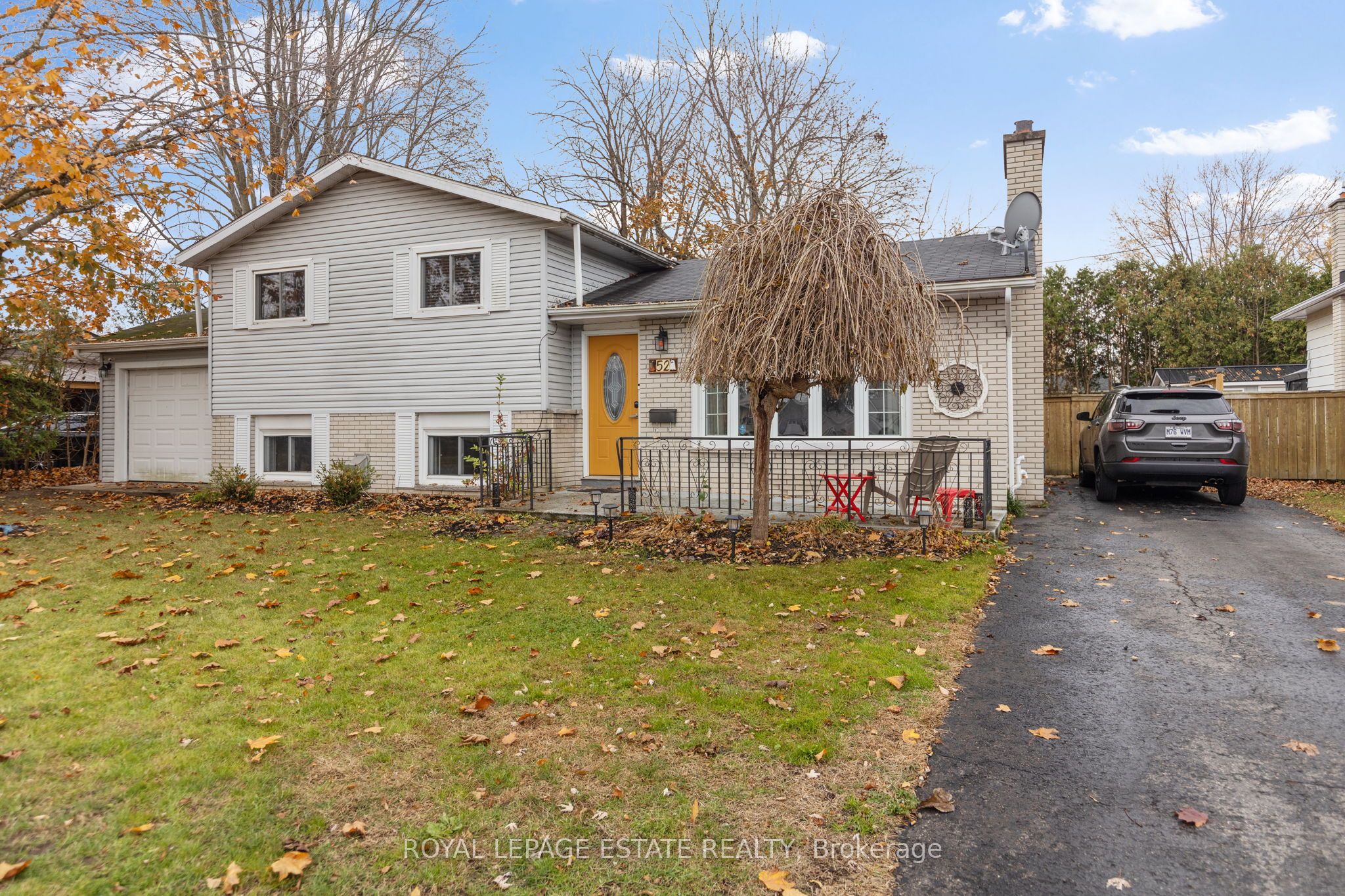 52 Windsor Drive Property Photo