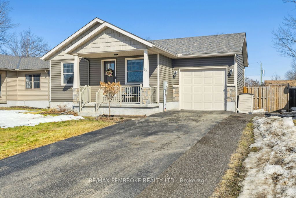 15 Dustin Drive Property Photo