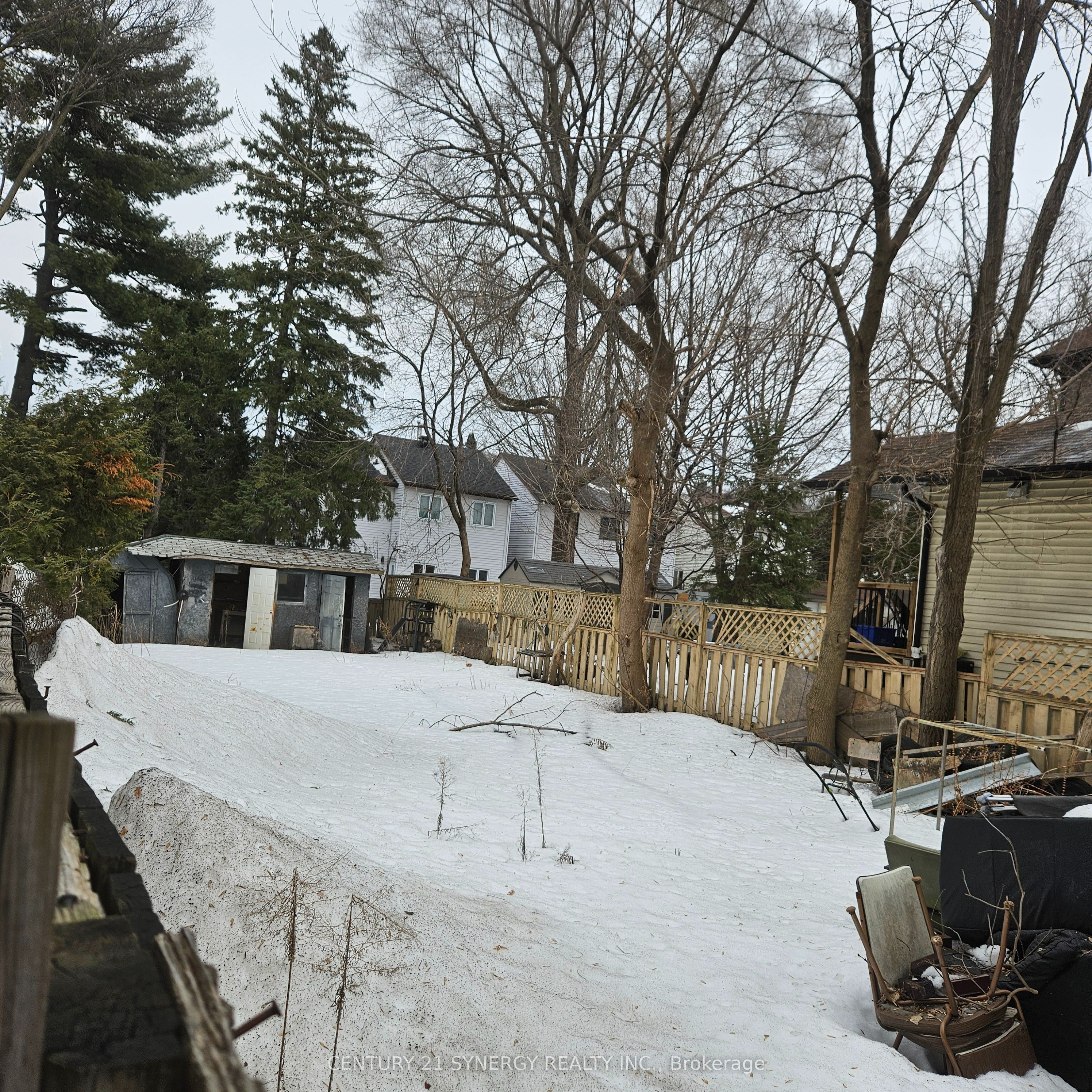 529 Kirkwood Avenue Property Photo 6