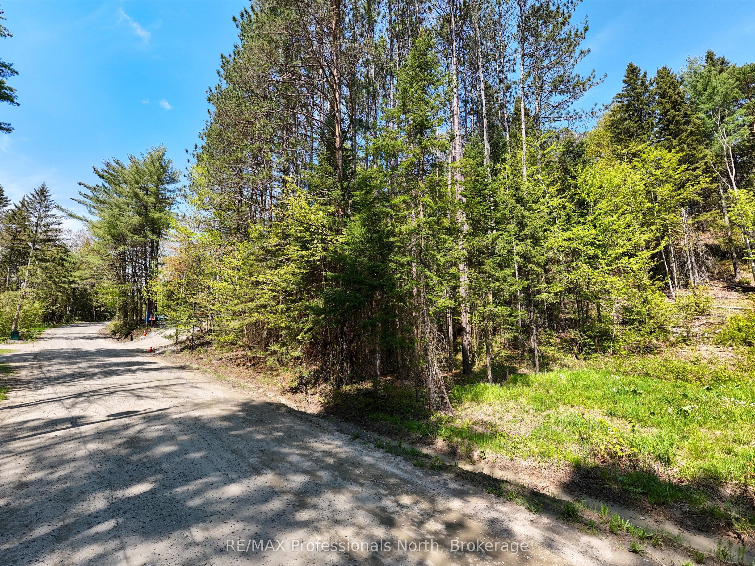 Utterson Real Estate Listings Main Image