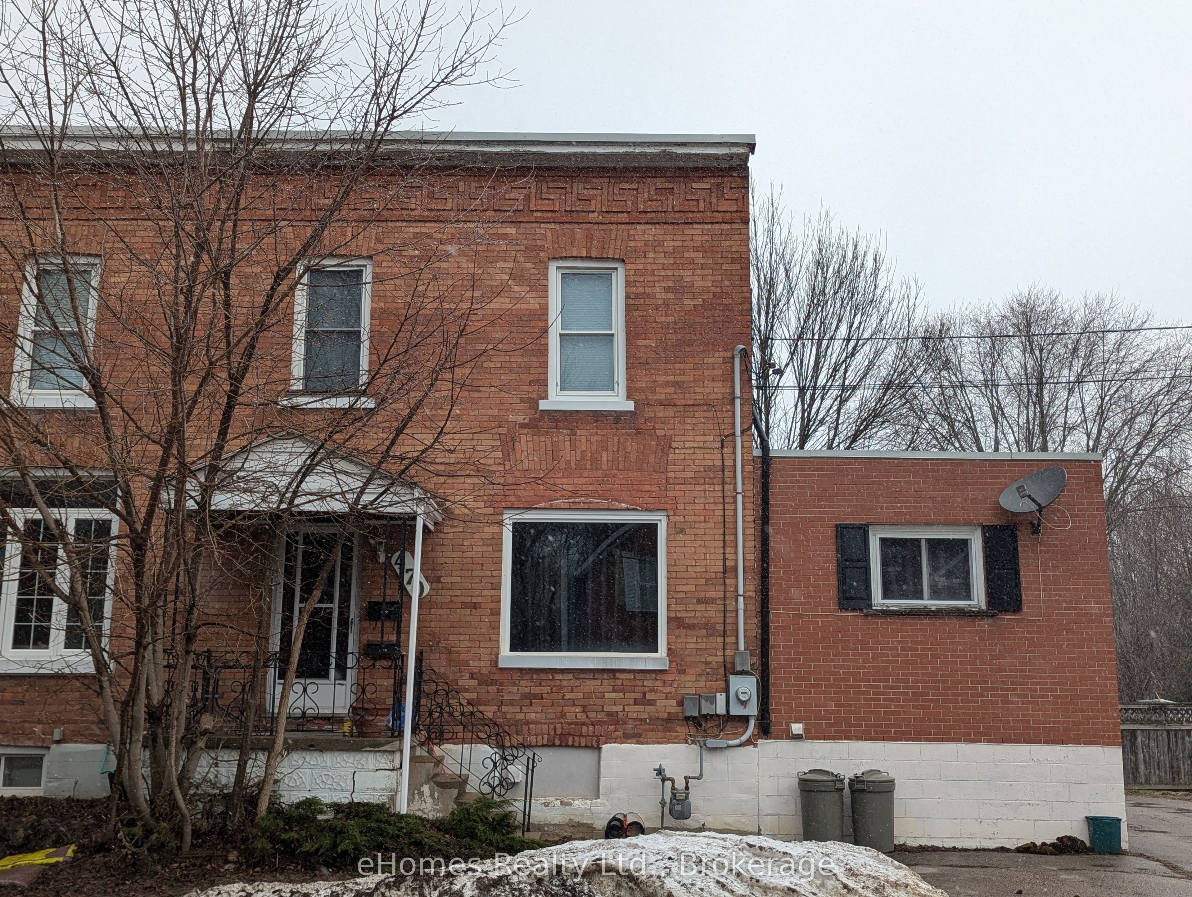 470 13th Street Property Photo 2