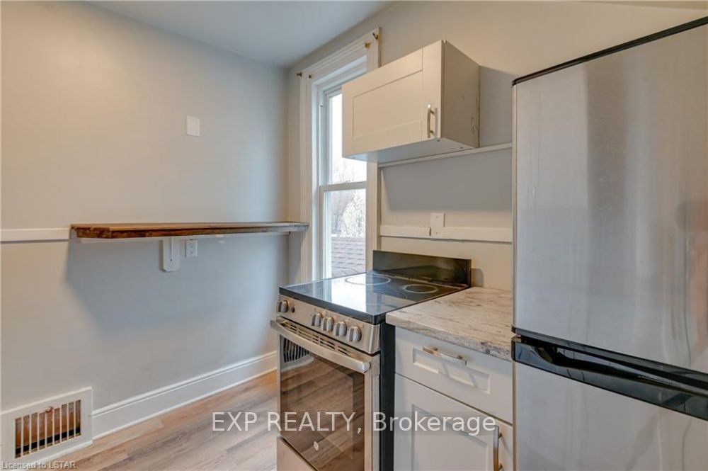 12 Cartwright Street Property Photo 25