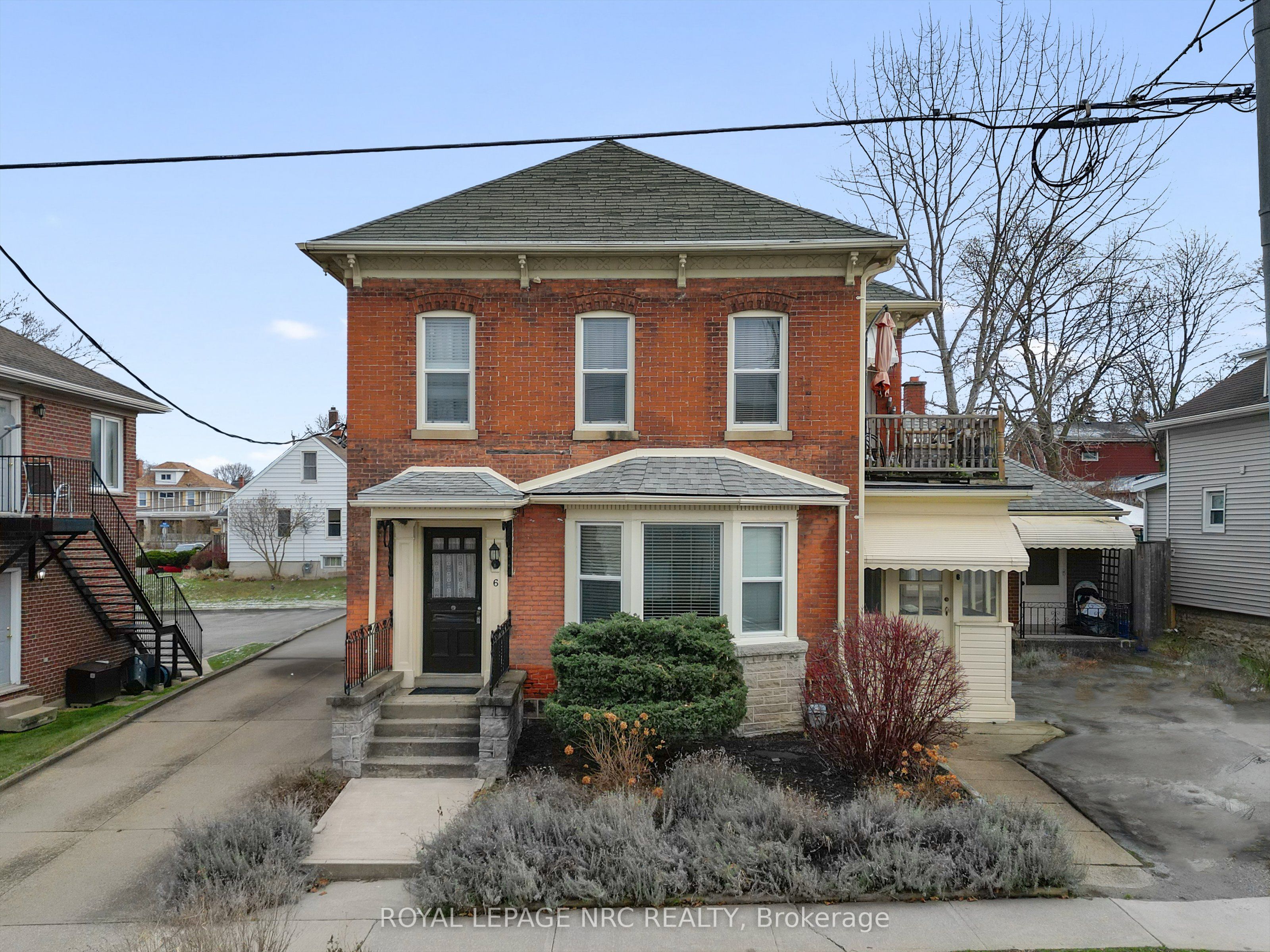 6 N Ormond St Property Photo 1