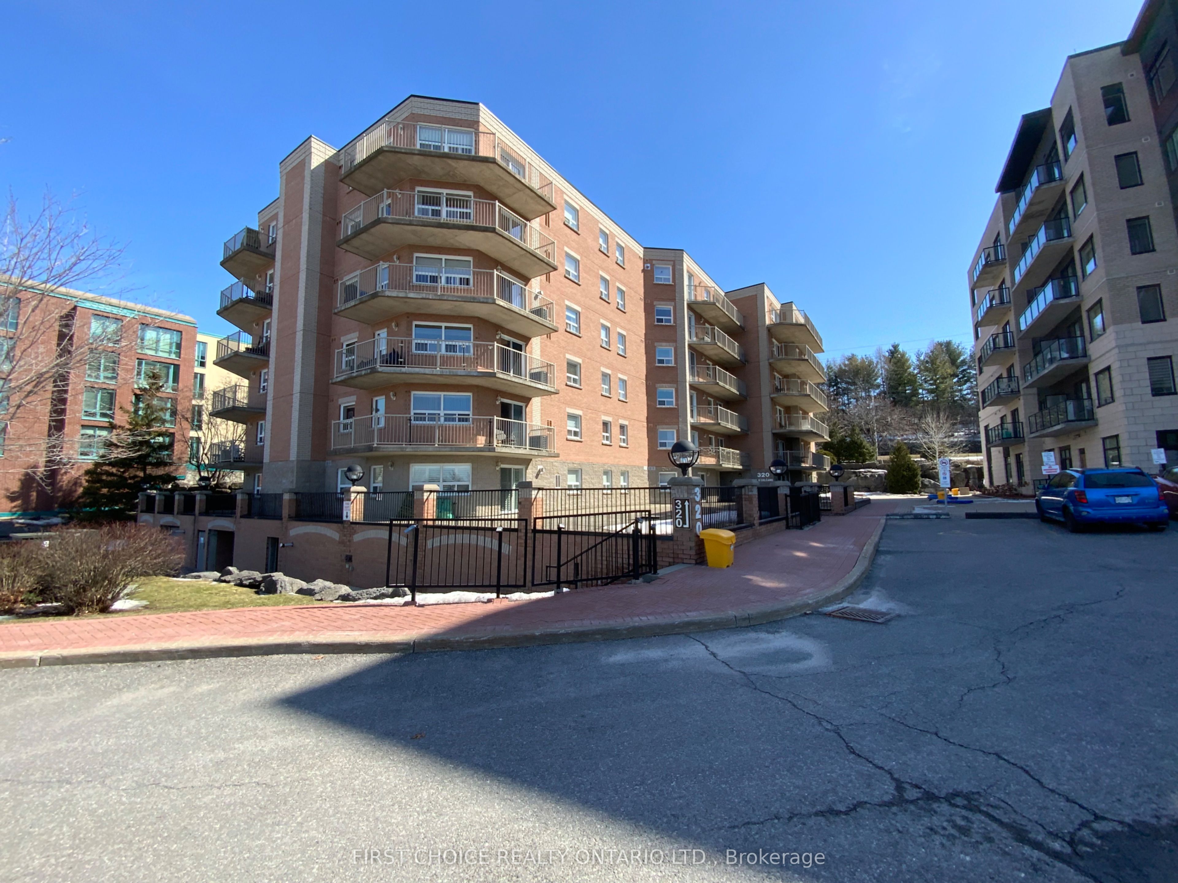 #304 - 320 Centrum Boulevard Property Photo