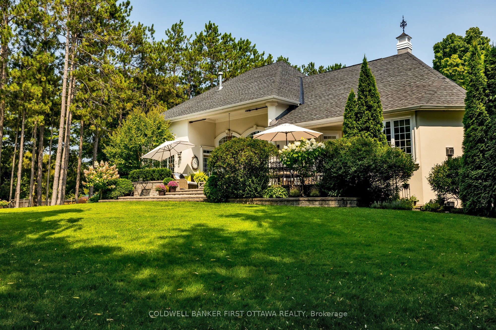 6197 Ottawa Street Property Photo 40