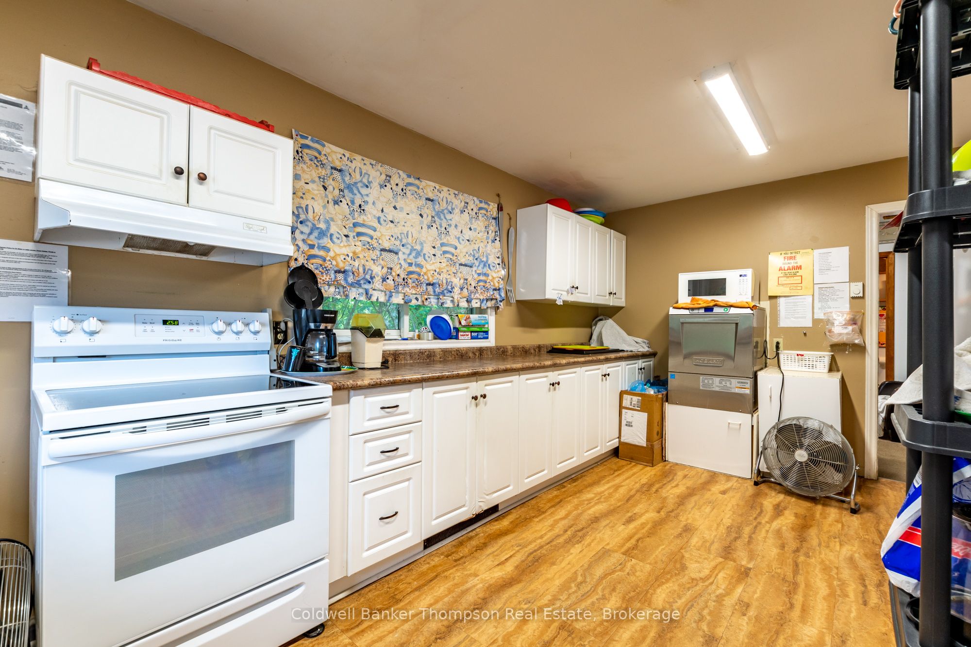 6 Gullins Road Property Photo 11