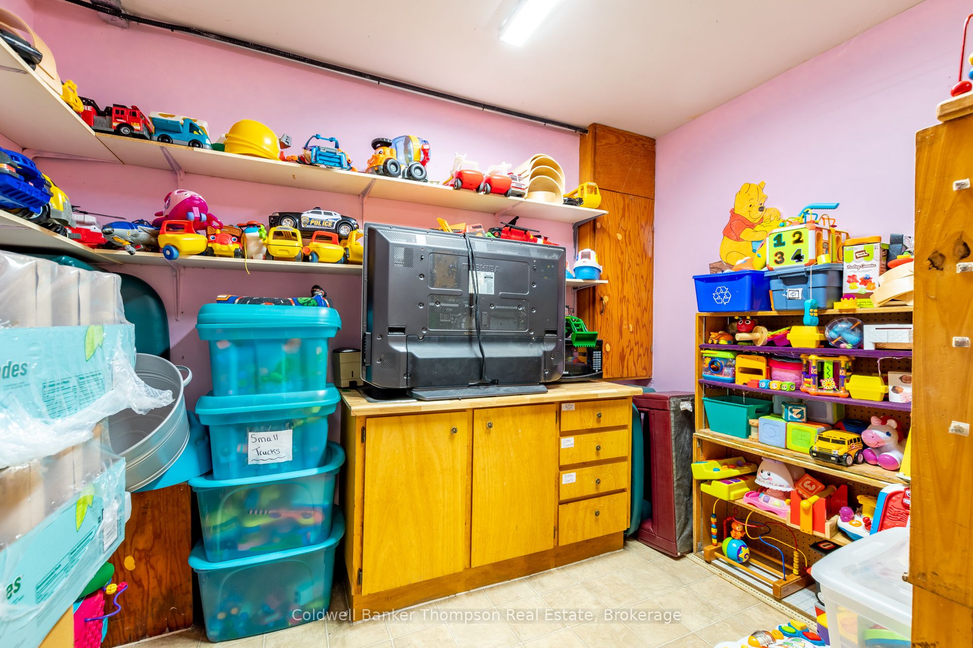 6 Gullins Road Property Photo 17