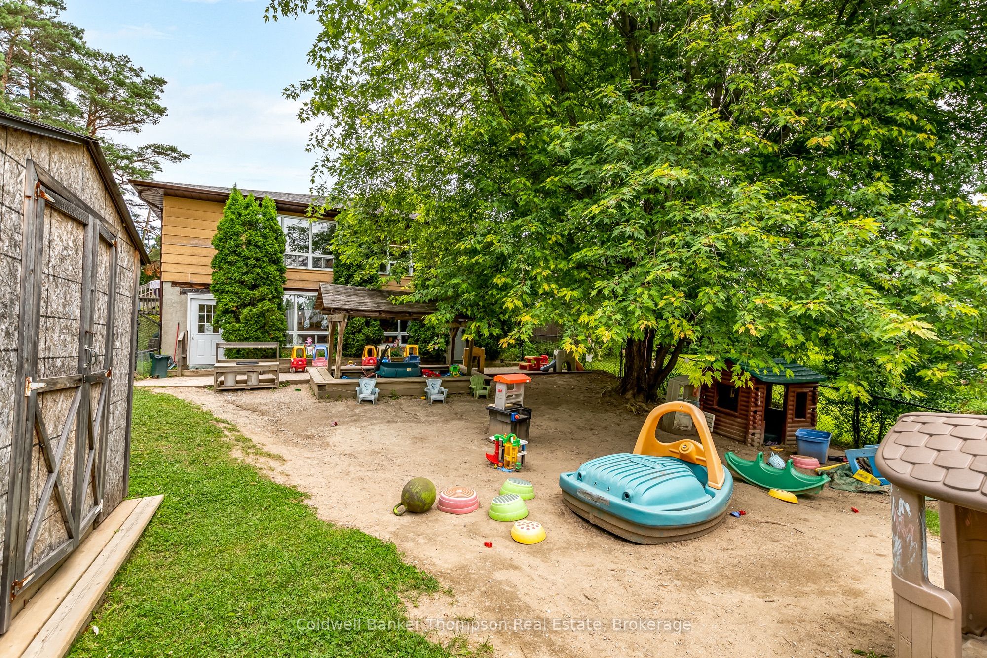 6 Gullins Road Property Photo 36