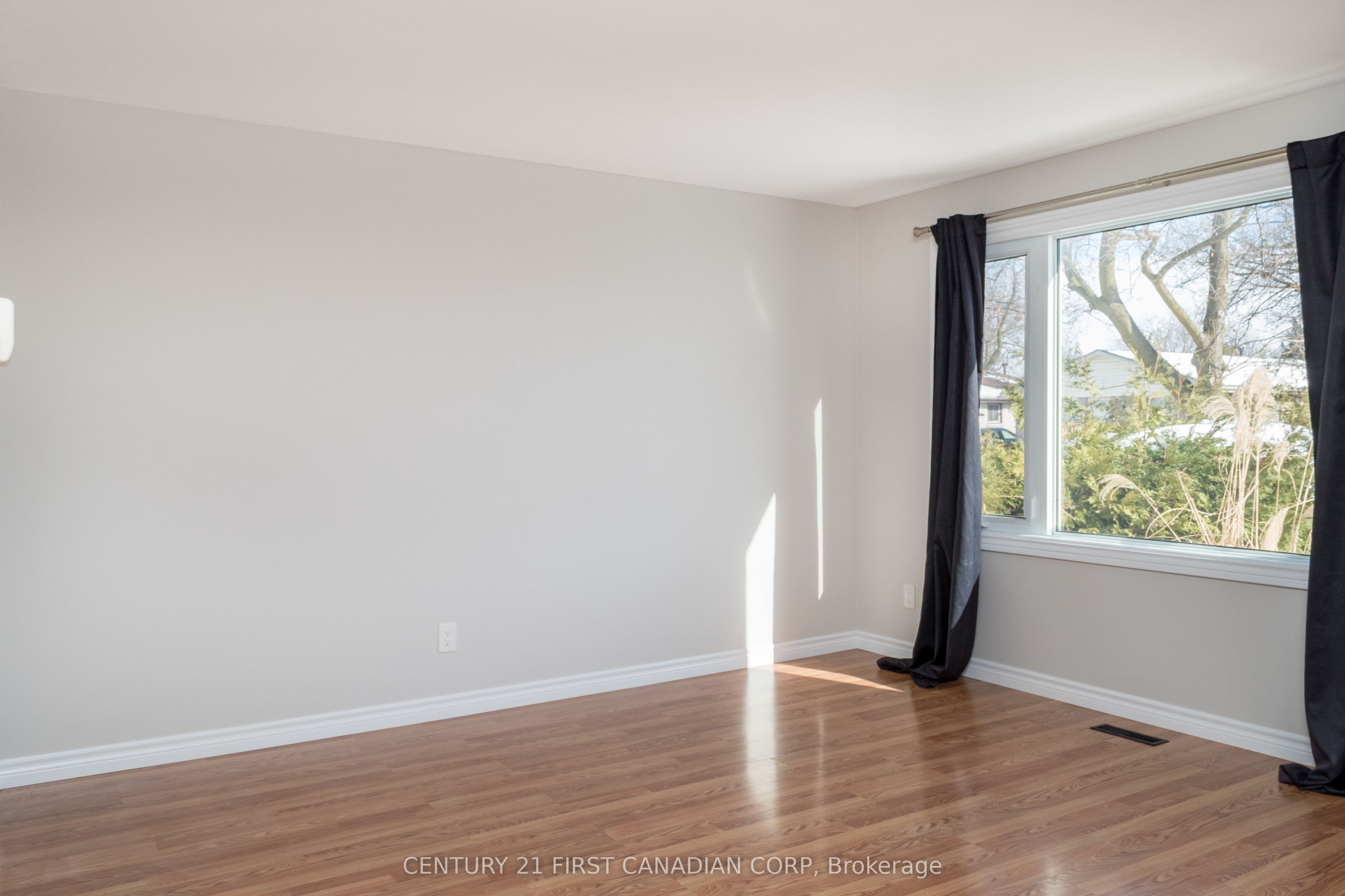 111 Woodrow Crescent Property Photo 21