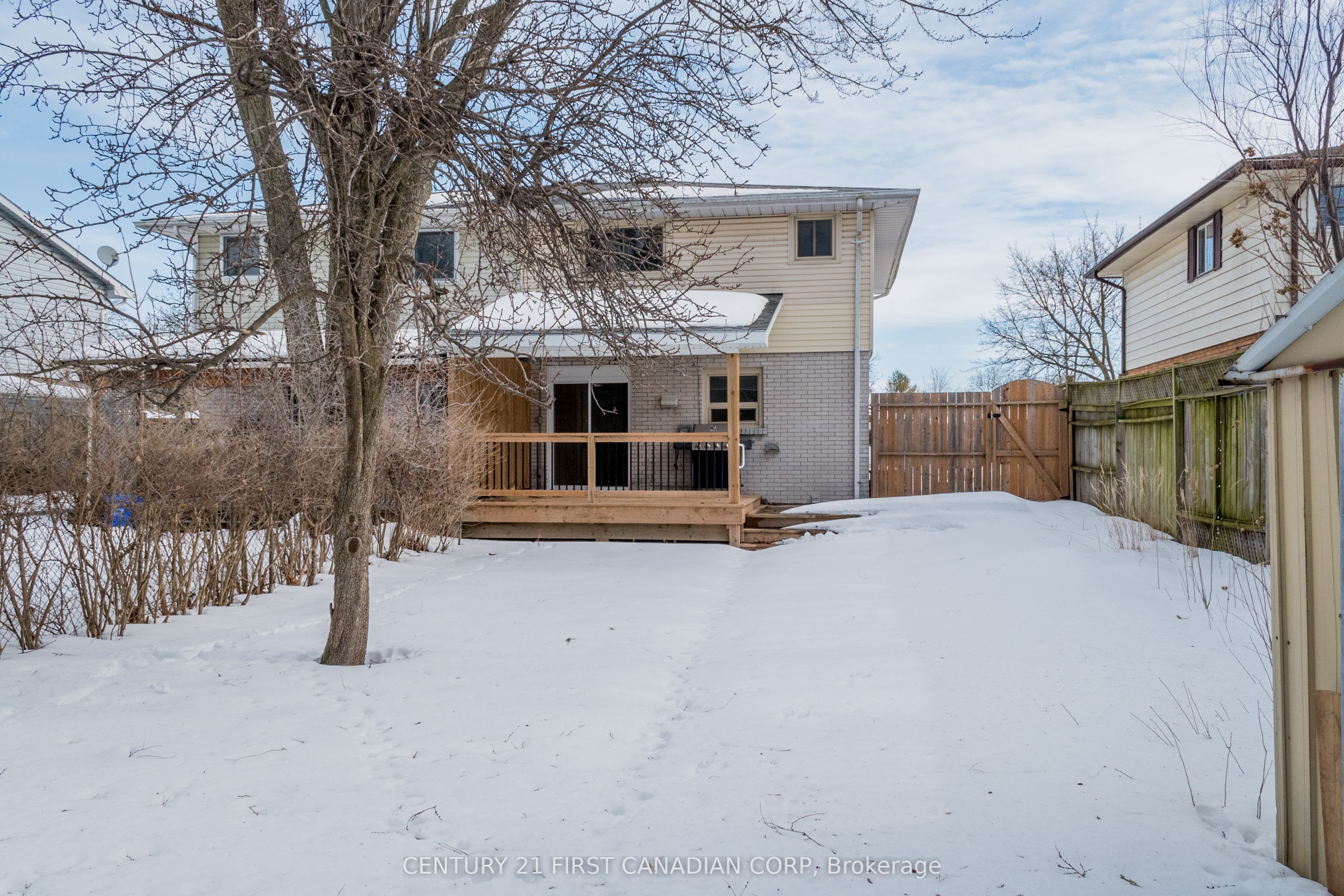 111 Woodrow Crescent Property Photo 37