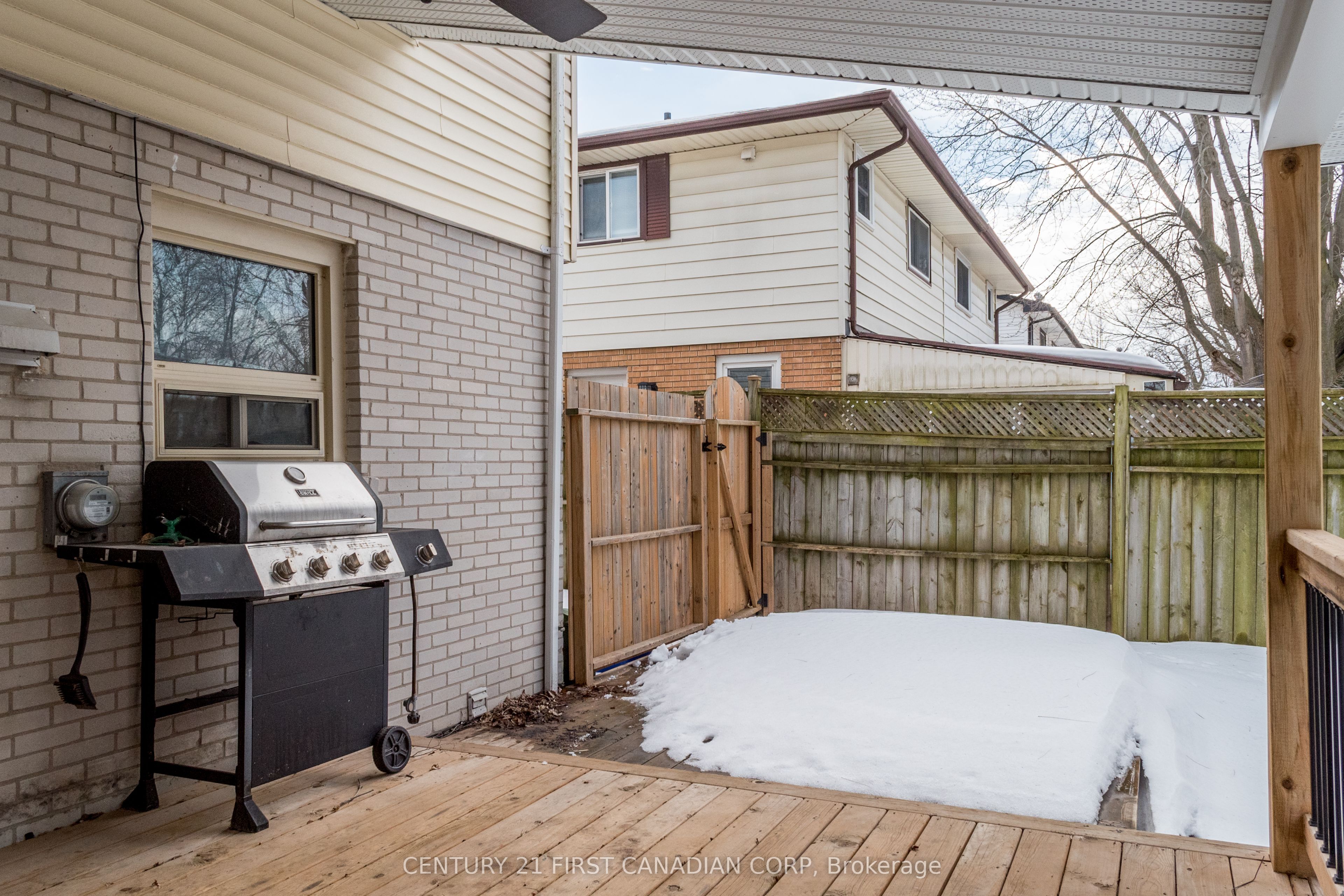 111 Woodrow Crescent Property Photo 42