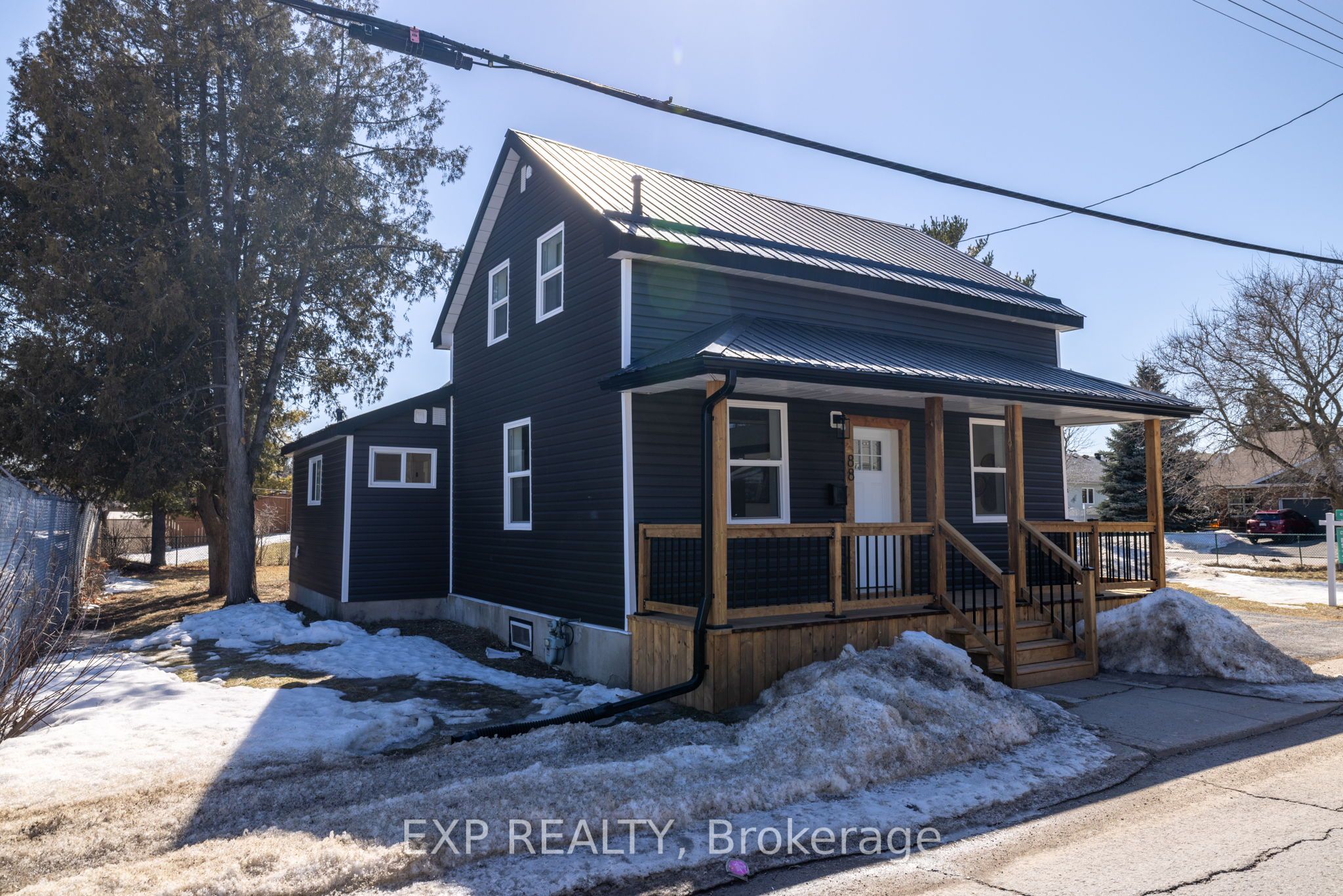 88 Edward Street Property Photo