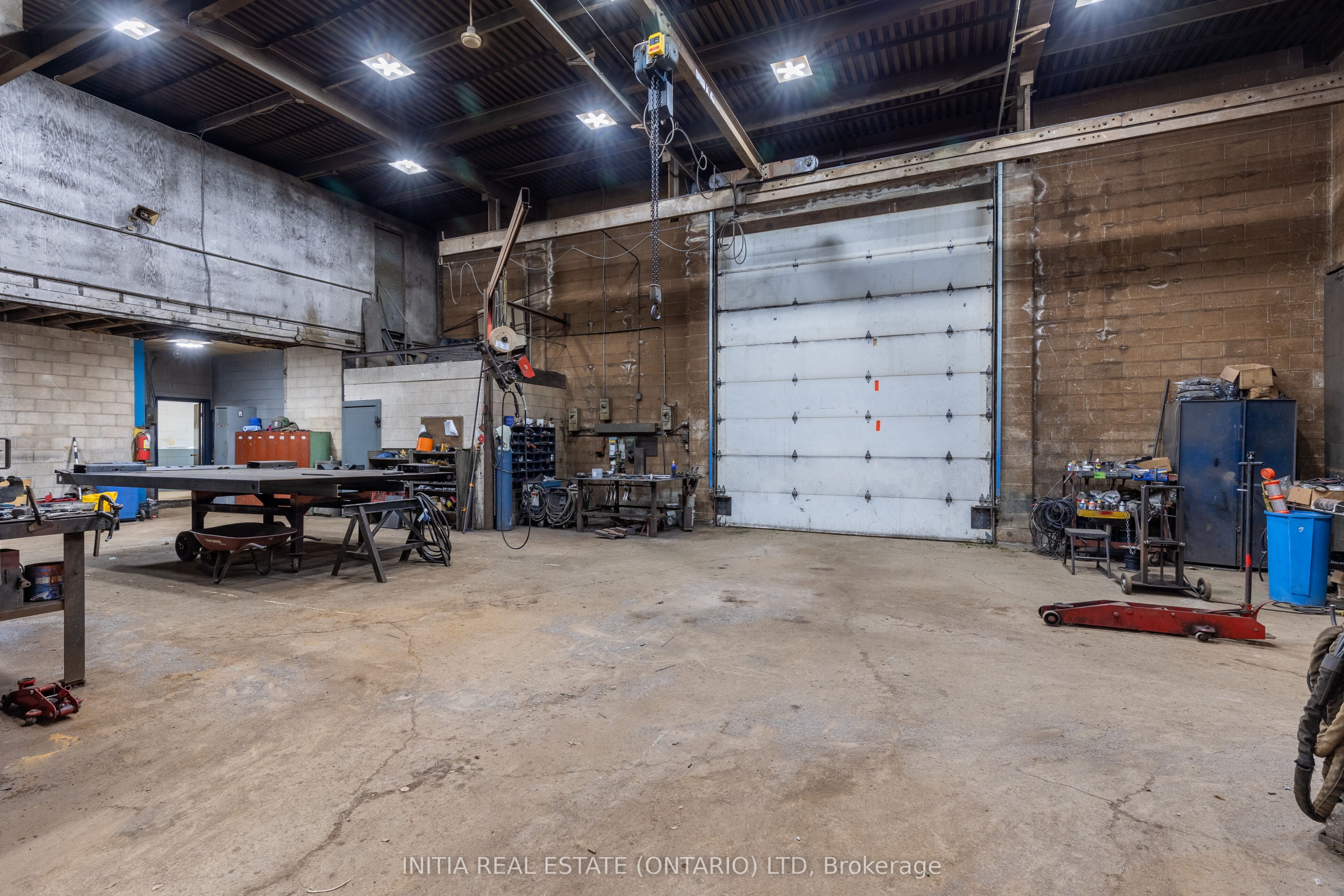 23263 Pioneer Line Property Photo 10