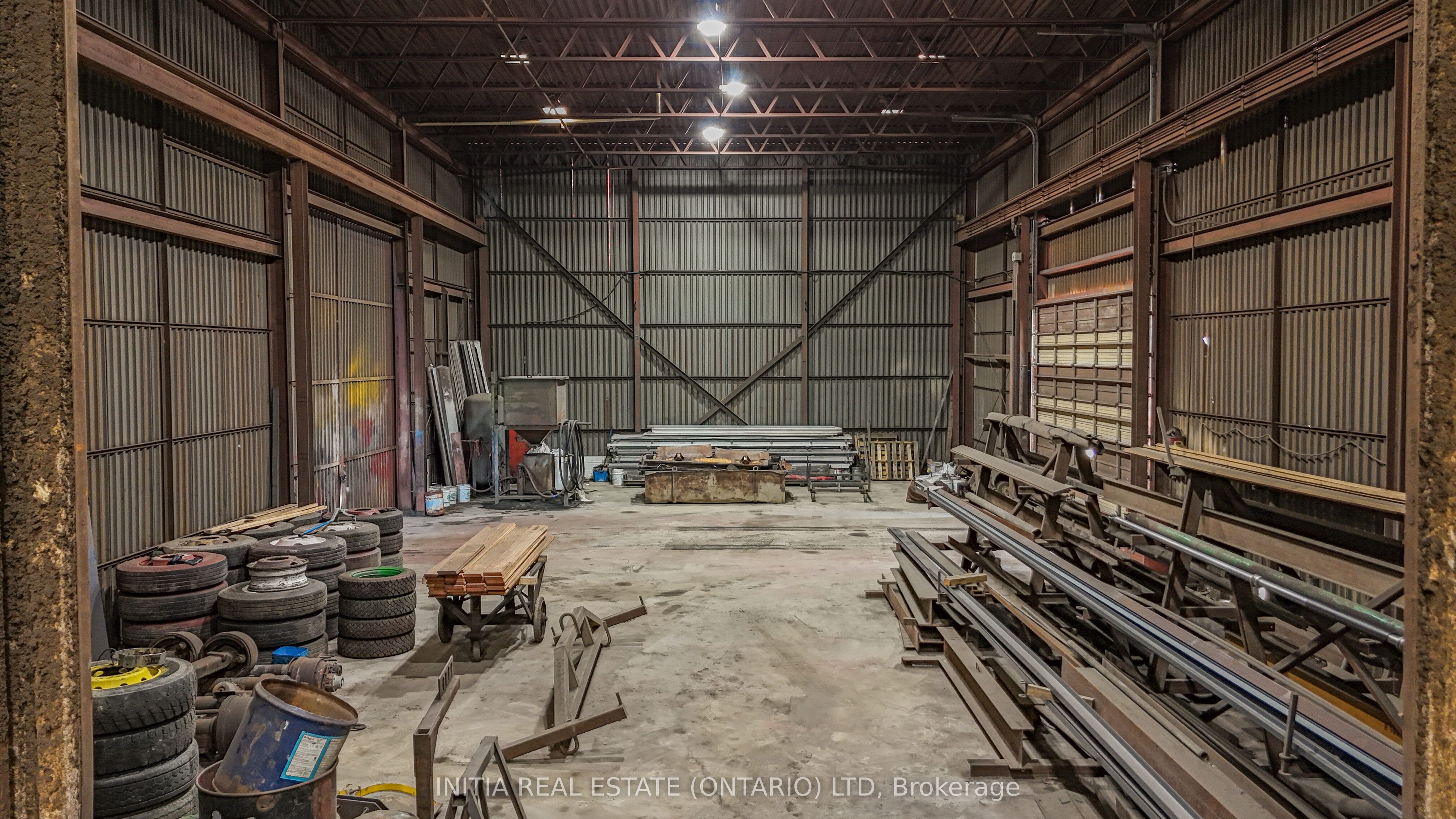 23263 Pioneer Line Property Photo 23