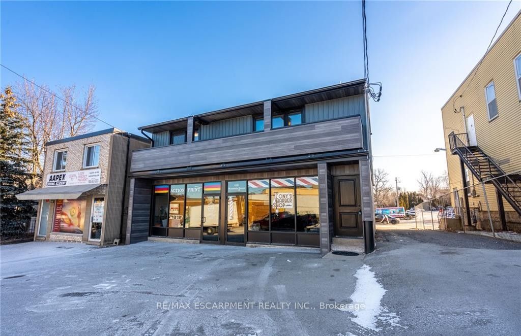 4289 Mountain Street Property Photo