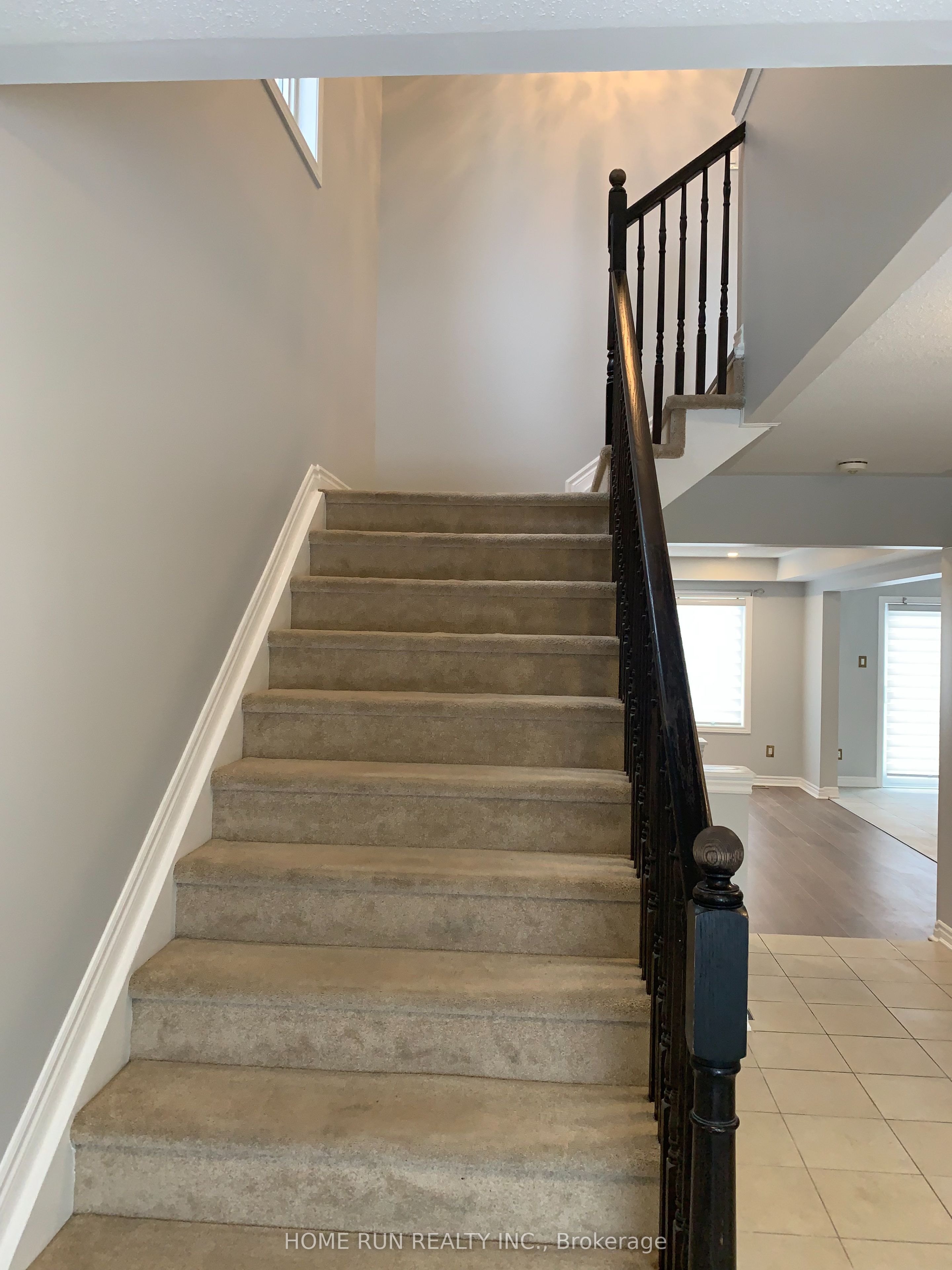 1013 Apolune Street Property Photo 8