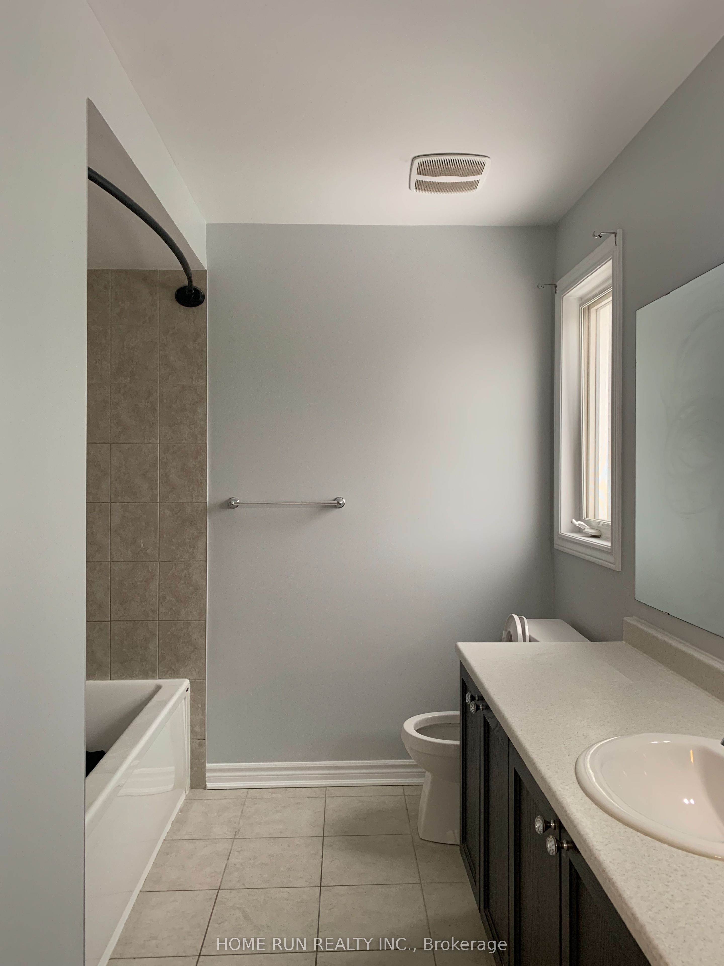 1013 Apolune Street Property Photo 16