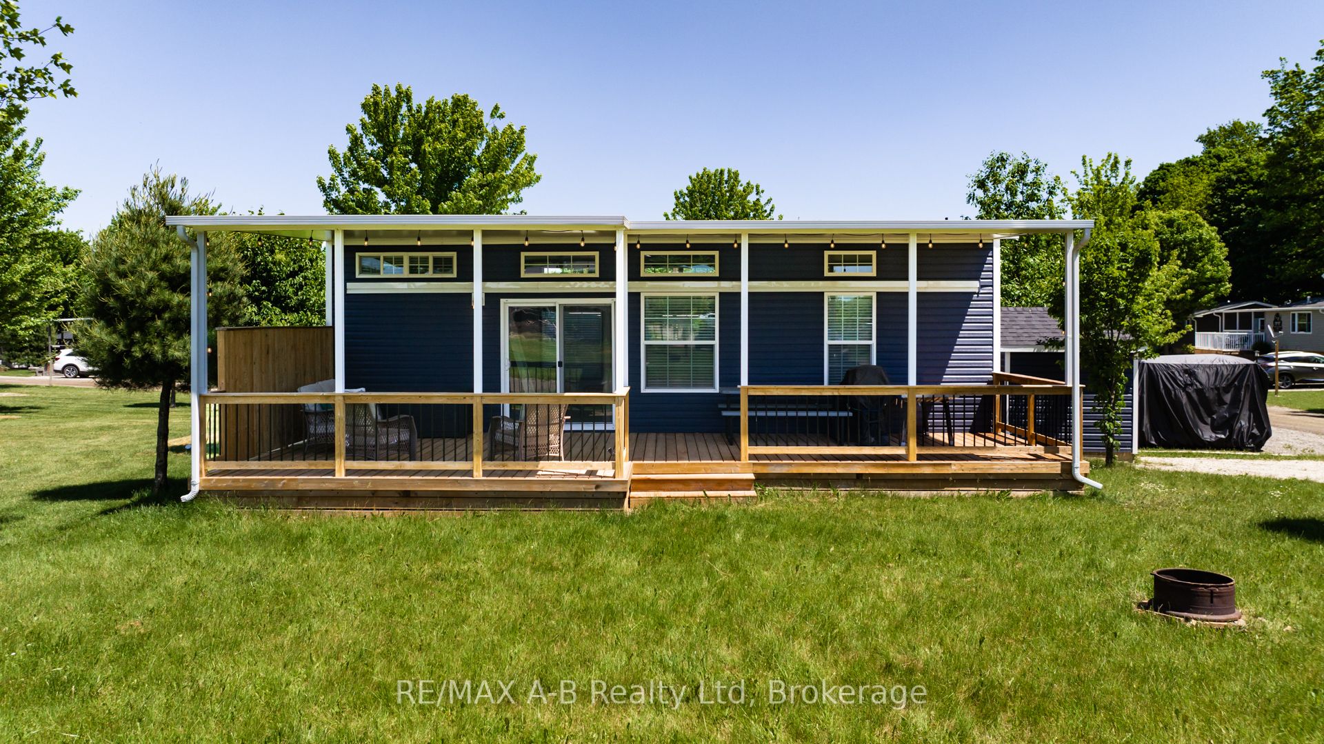923590 Rd 92 Property Photo 1