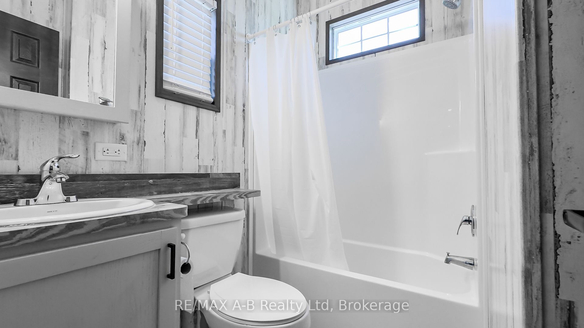 923590 Road 92 Street 652 Property Photo 19