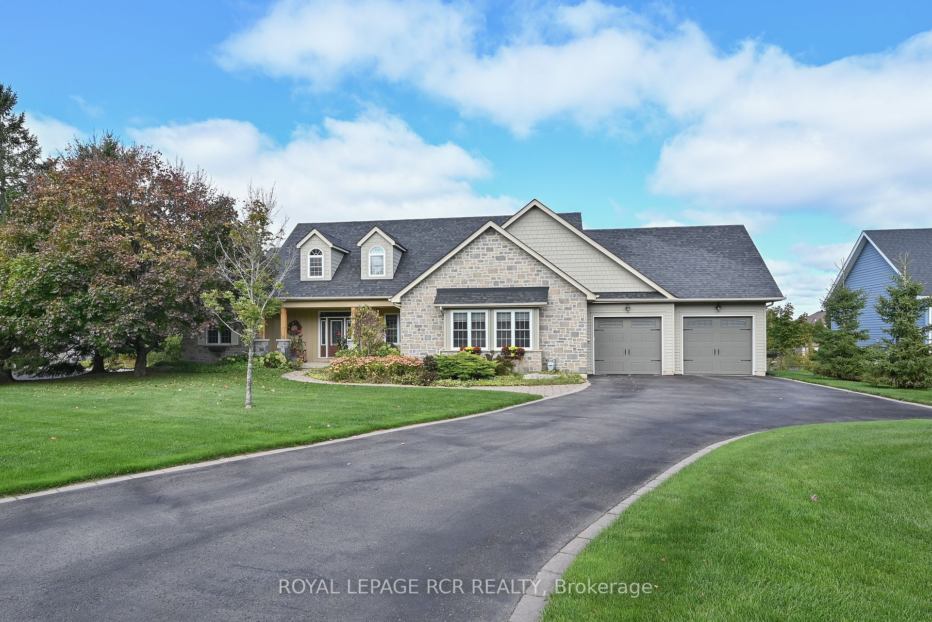 7 Blue Heron Drive Property Photo