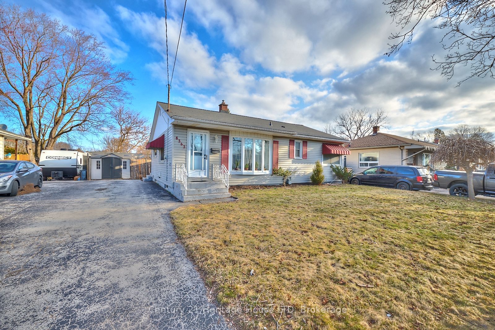 6383 Burdette Dr Property Photo 1
