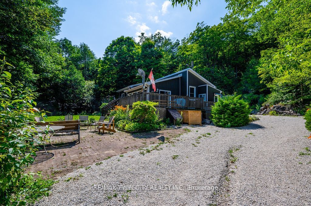 11 14th Avenue Property Photo