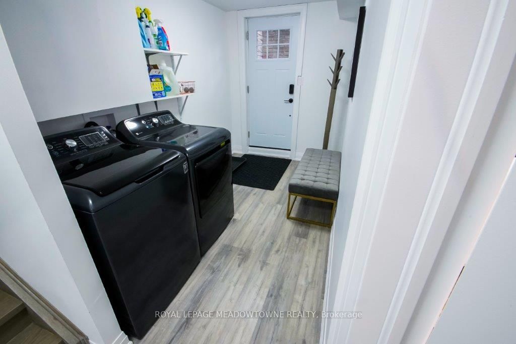 10 Mottistone Court Property Photo 5