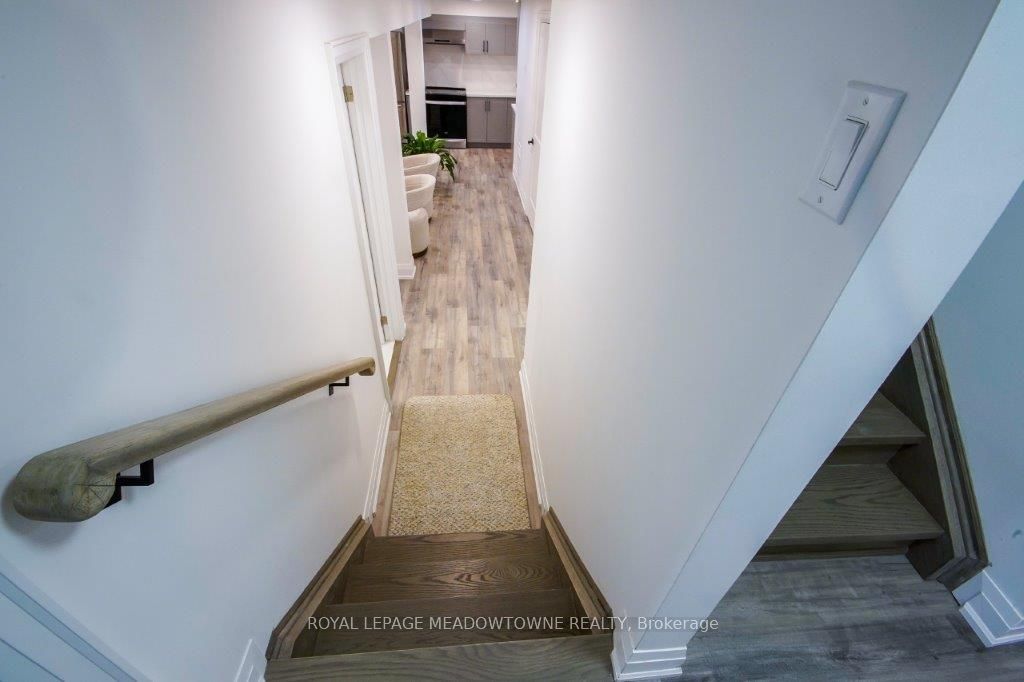 10 Mottistone Court Property Photo 16