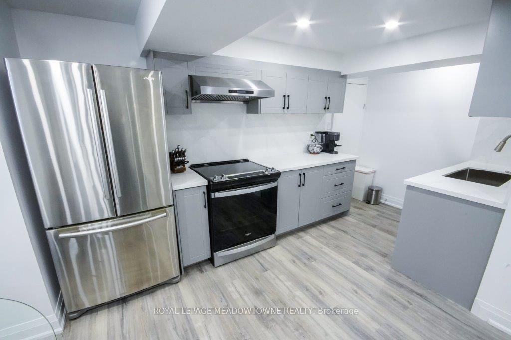 10 Mottistone Court Property Photo 27