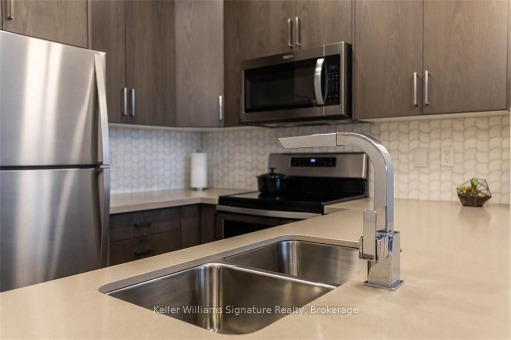 101 Locke Street S 207 Property Photo 12