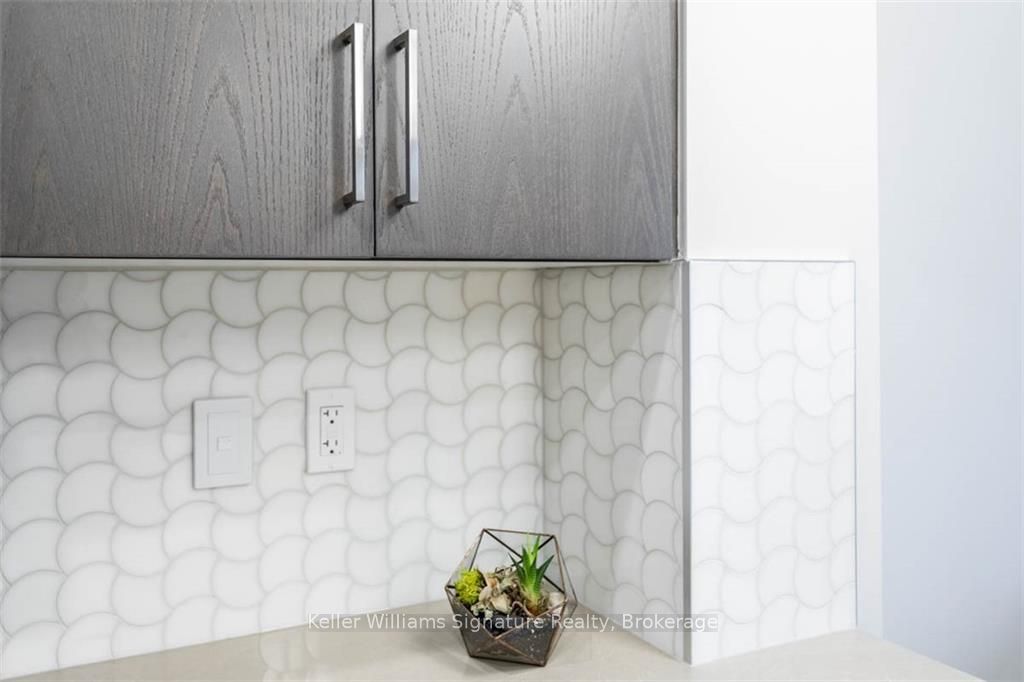 101 Locke Street S 207 Property Photo 17