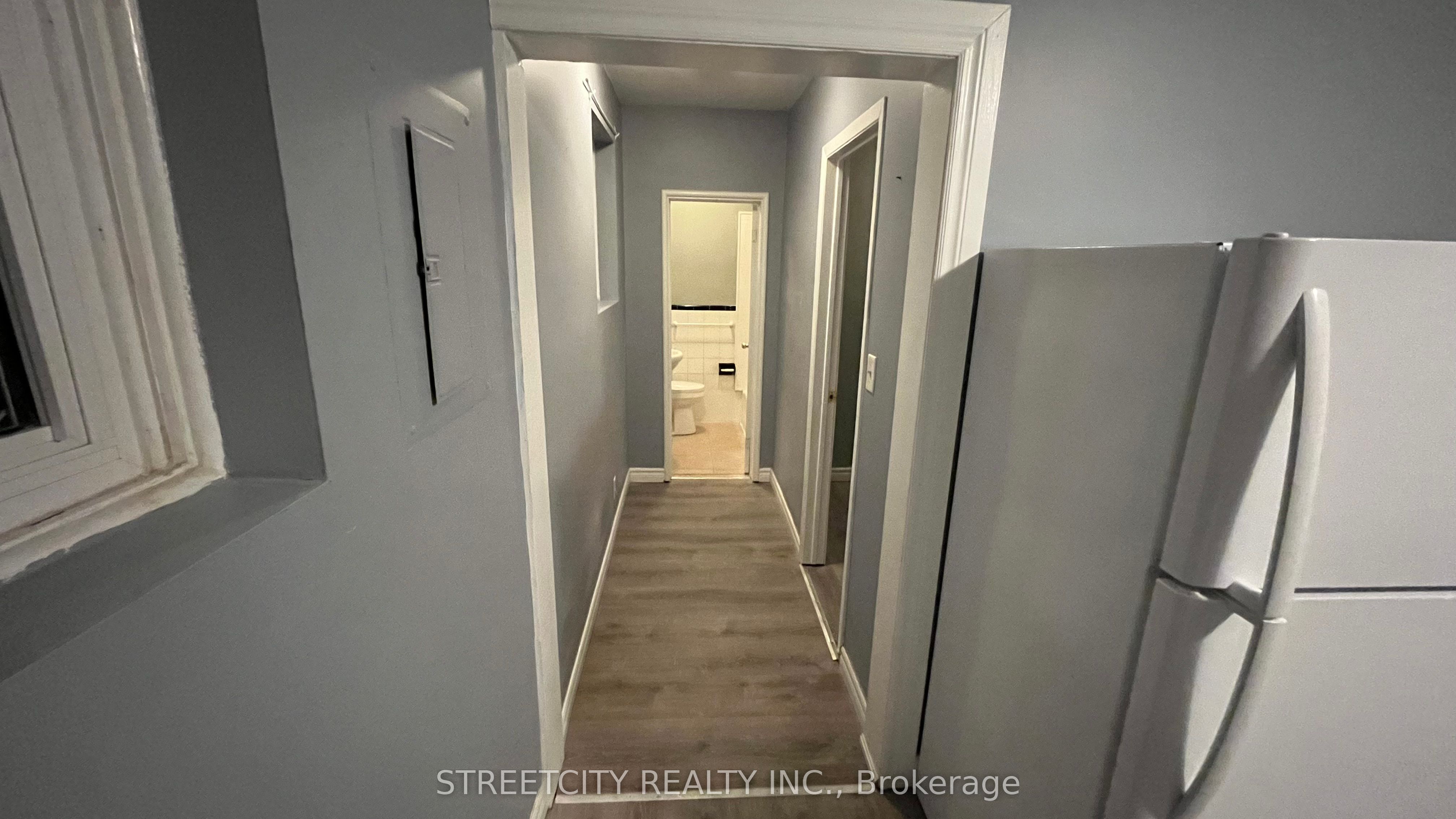 1812 Longwoods Road Property Photo 13