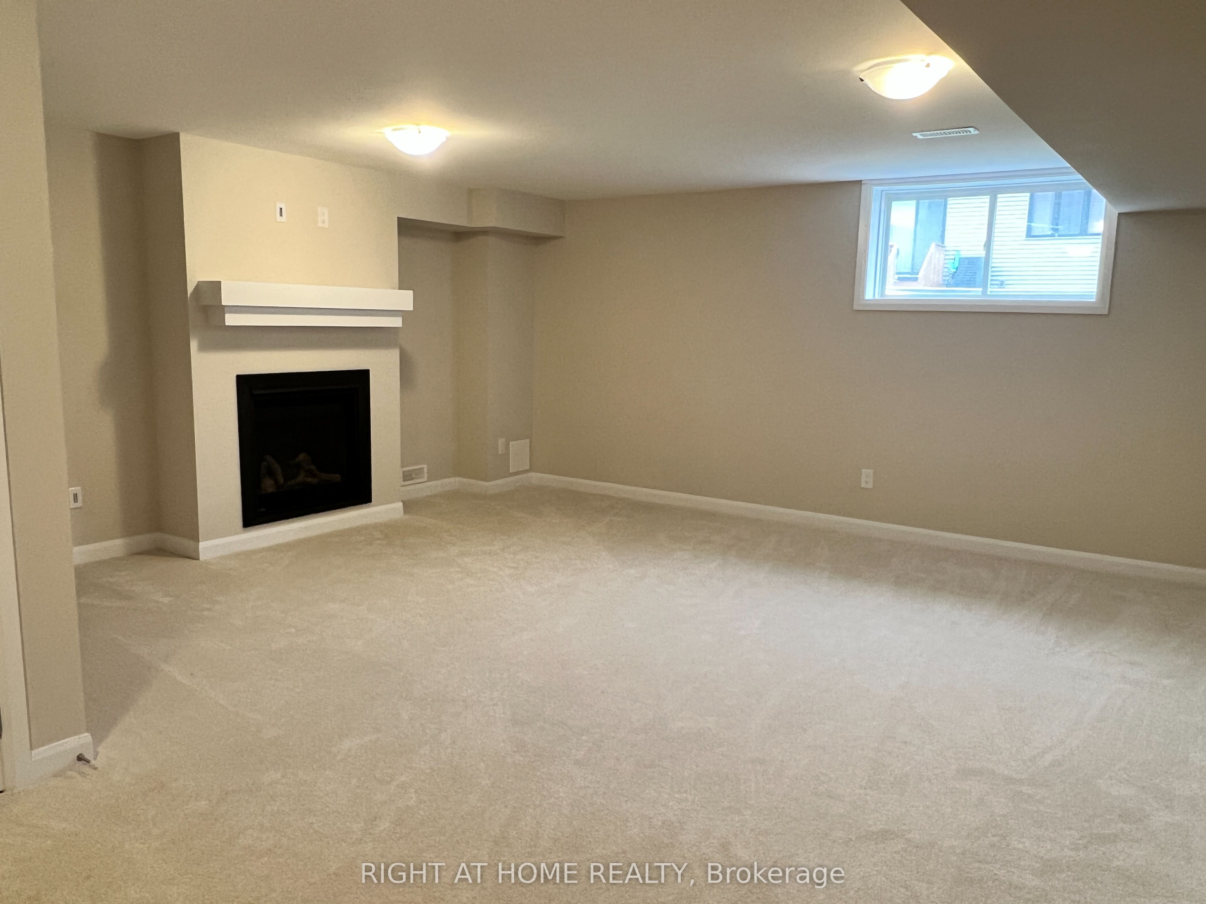 595 Lilith Street Property Photo 26