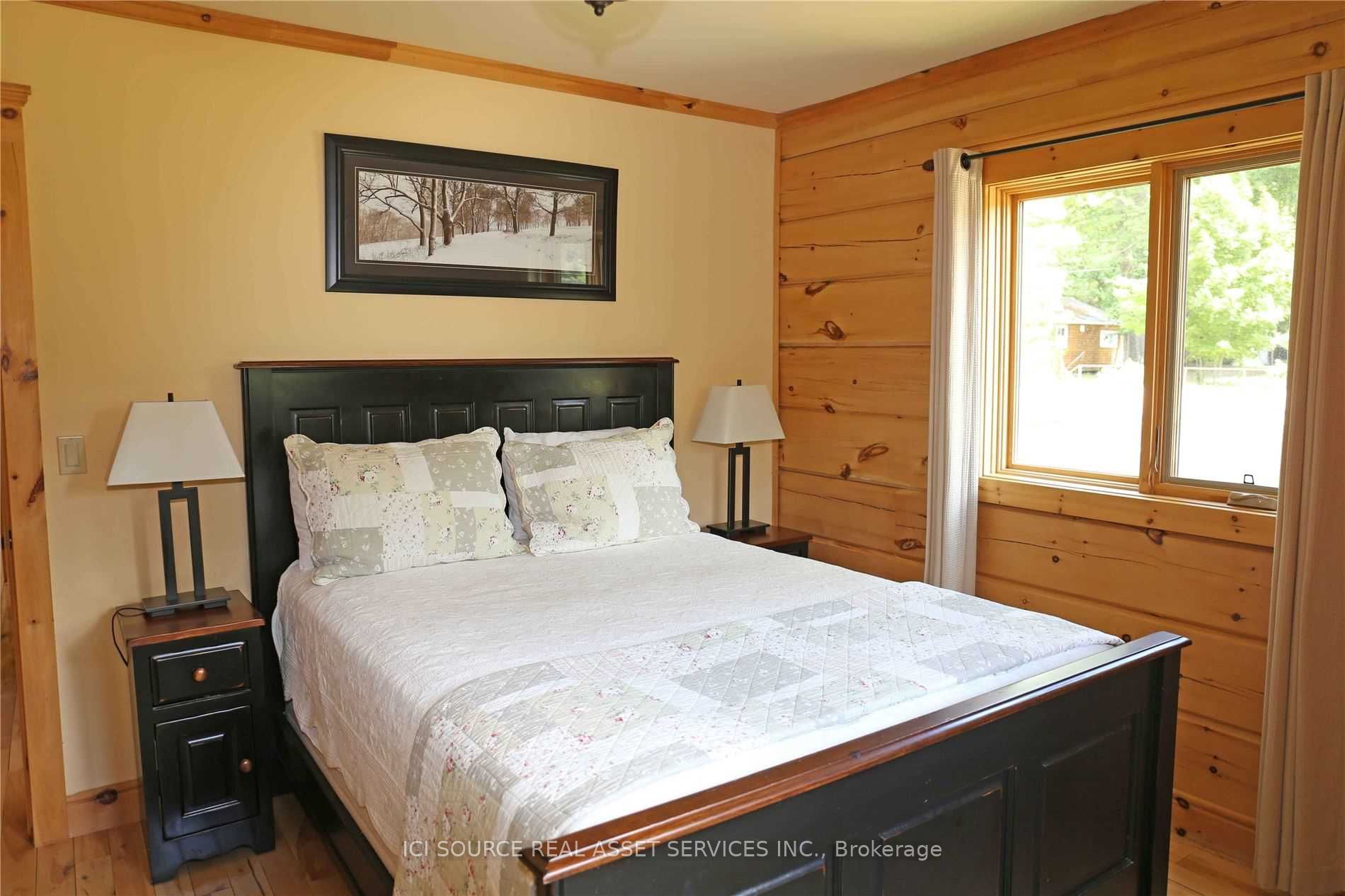 1016 Twin Pine Lane A Property Photo 11