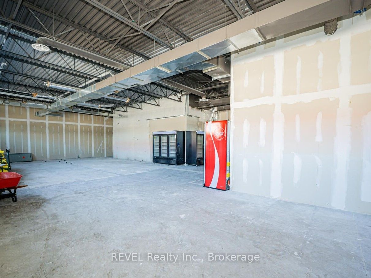 #03 - 652 River Road Property Photo 10