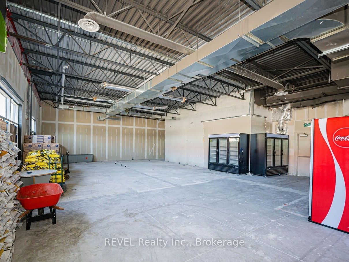 #03 - 652 River Road Property Photo 11