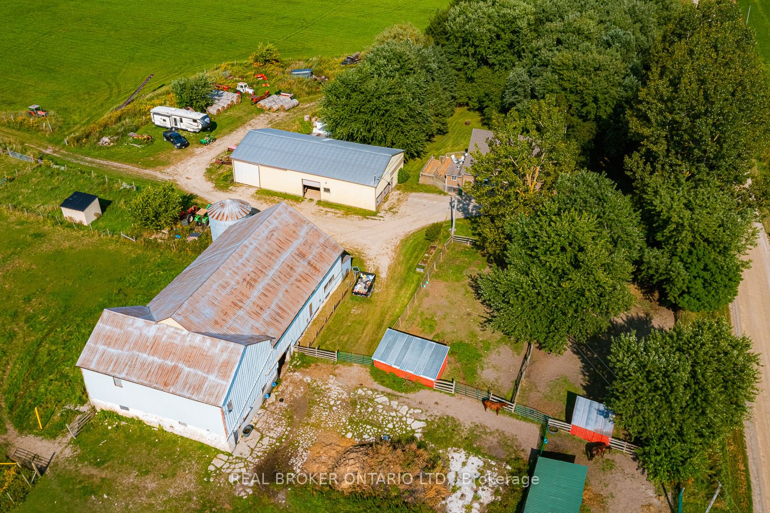 343101 15 Side Road Property Photo 8