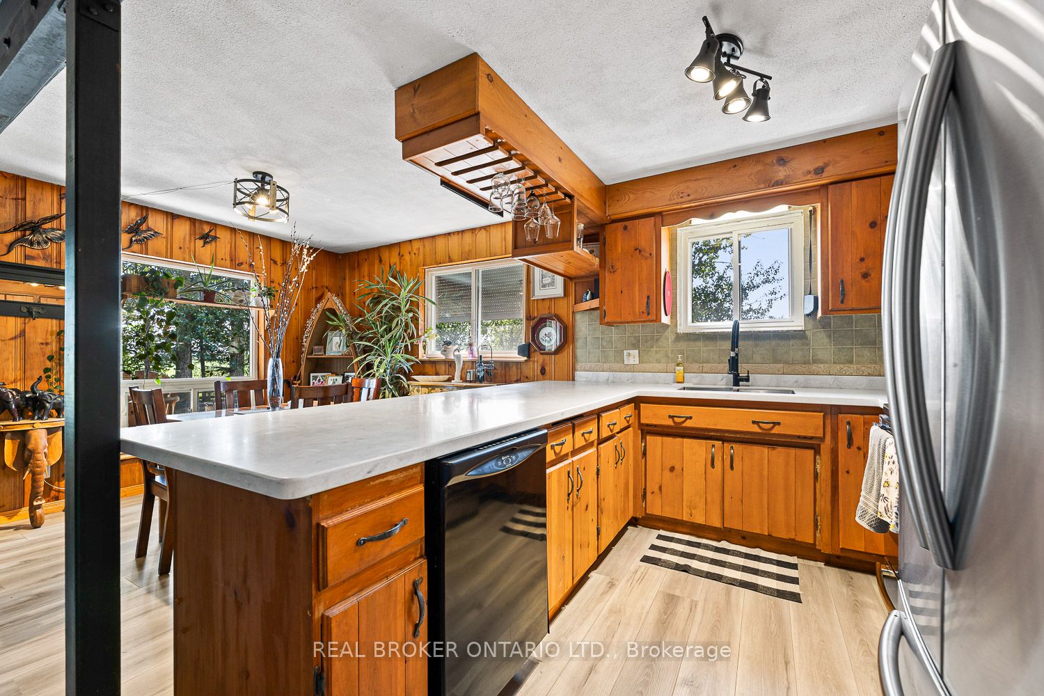343101 15 Side Road Property Photo 9