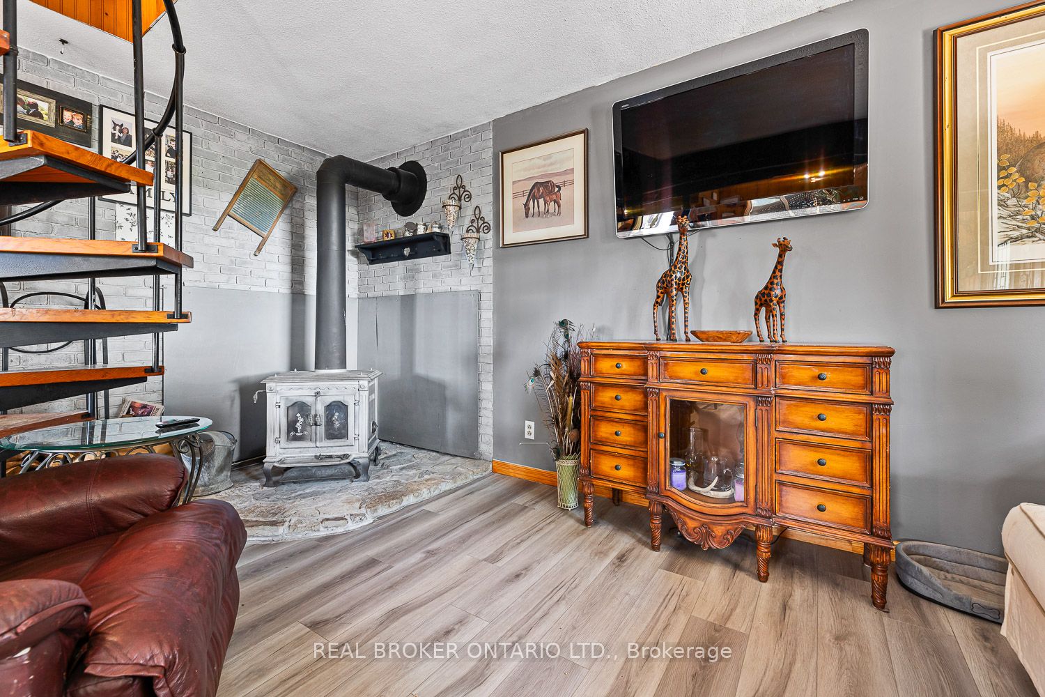 343101 15 Side Road Property Photo 12