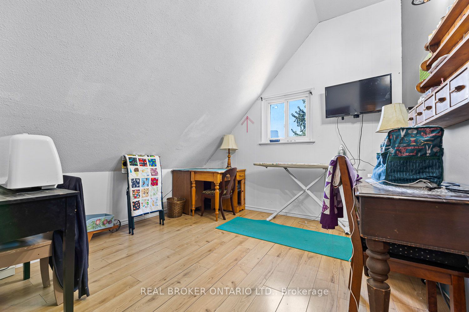 343101 15 Side Road Property Photo 15