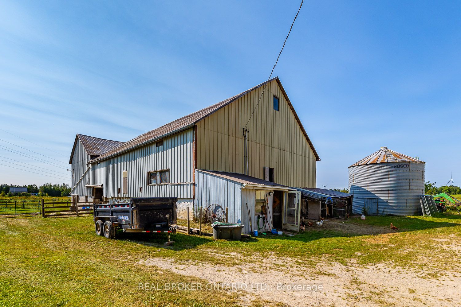 343101 15 Side Road Property Photo 32