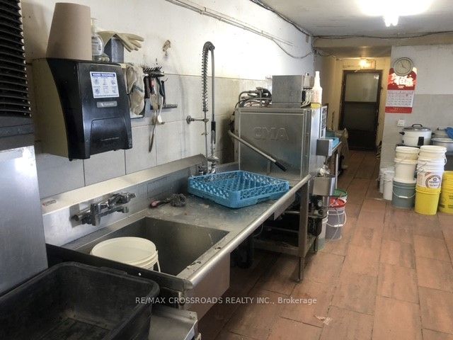 53 Mcnaughton Avenue Property Photo 17
